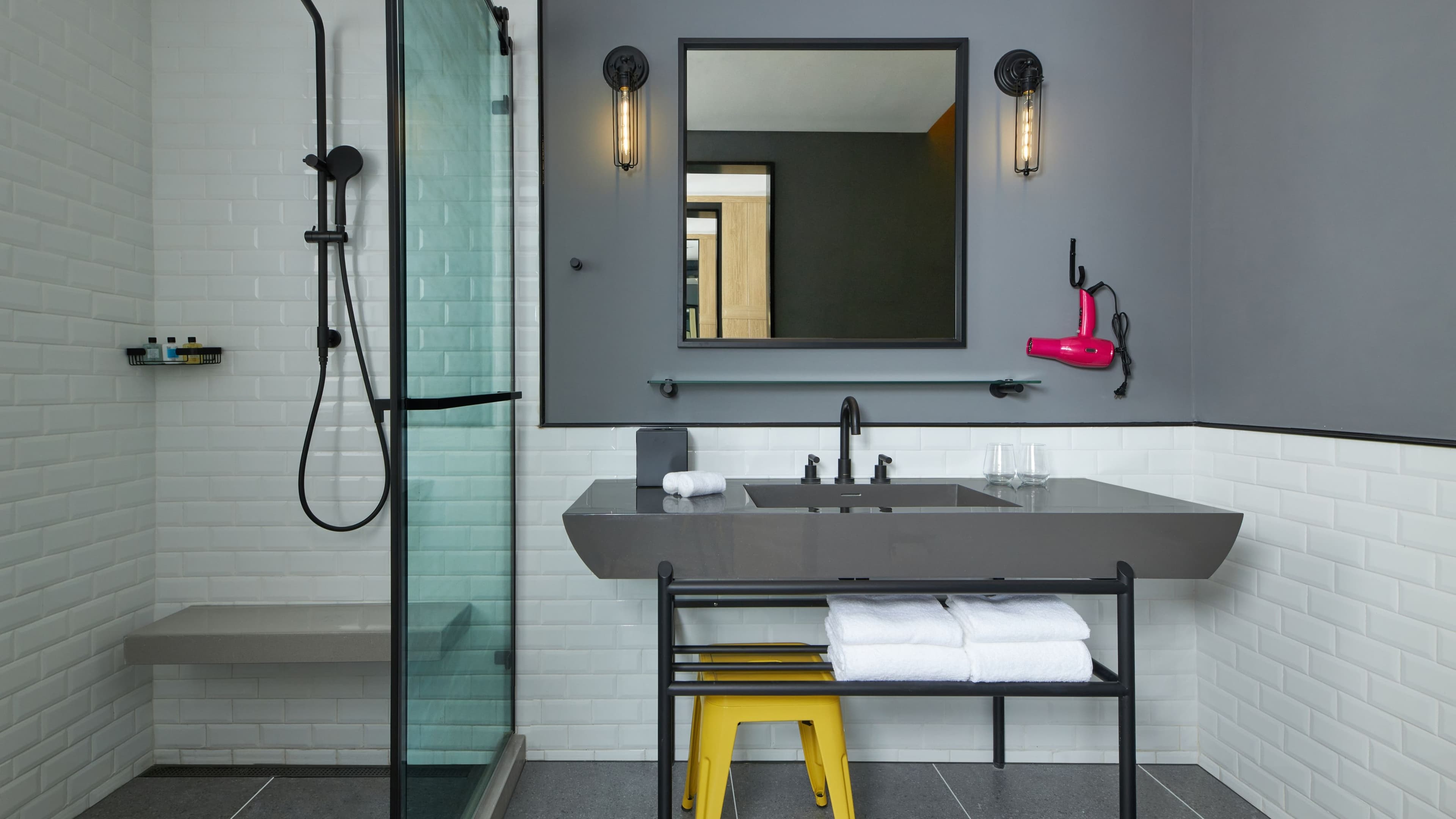 Standard Double - Image 4