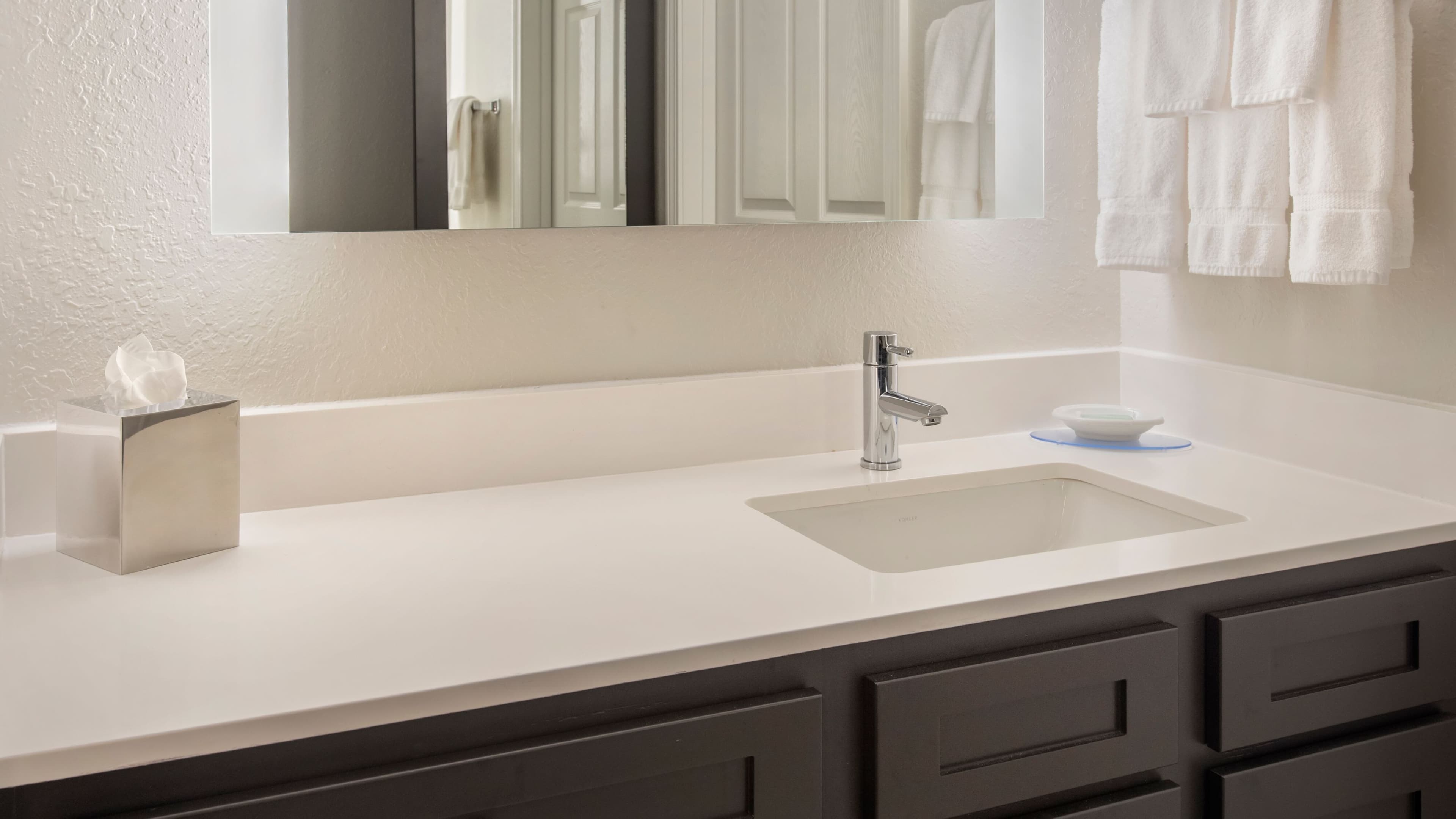 Larger Studio - Image 4