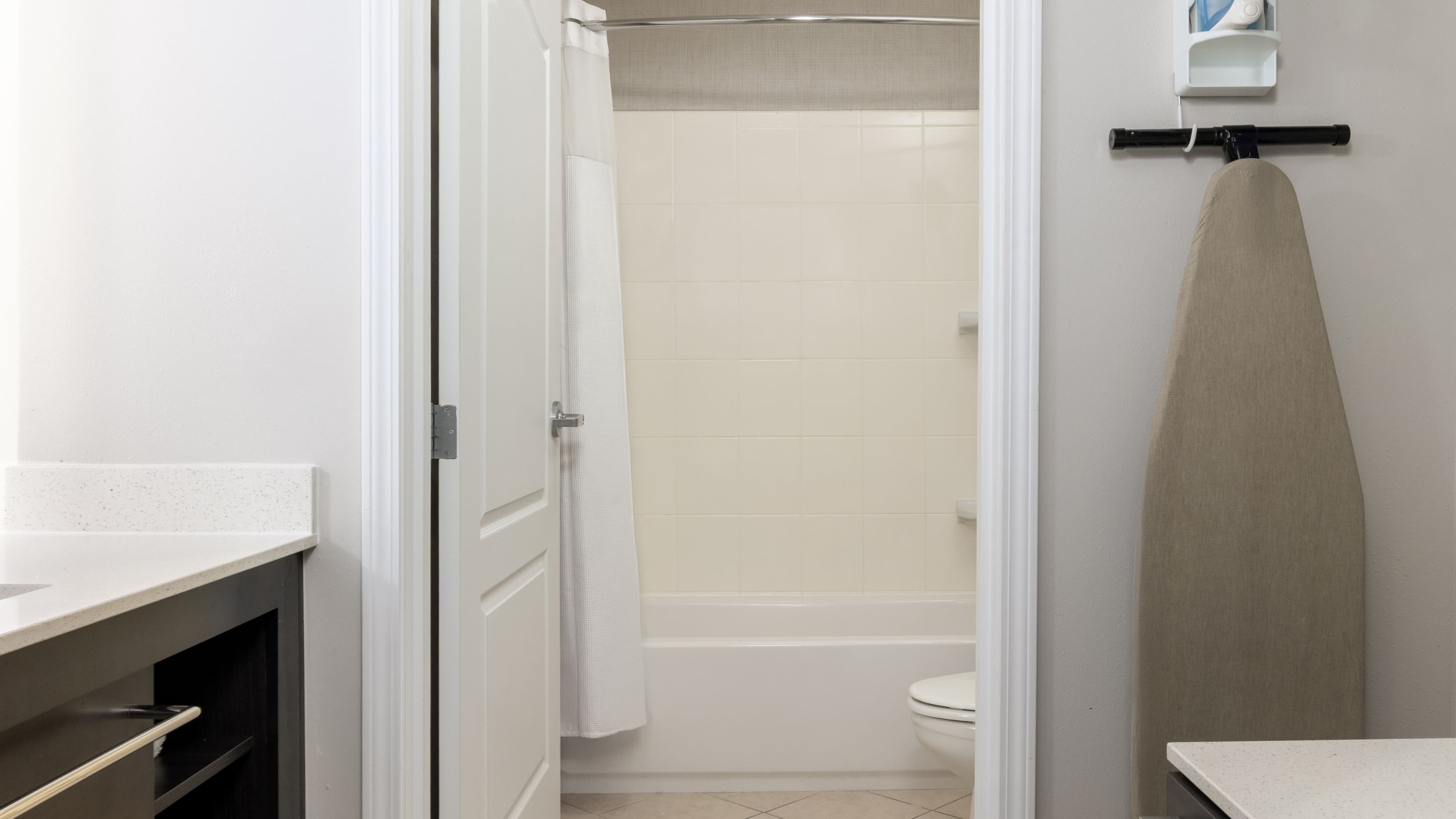 One Bedroom - Image 7