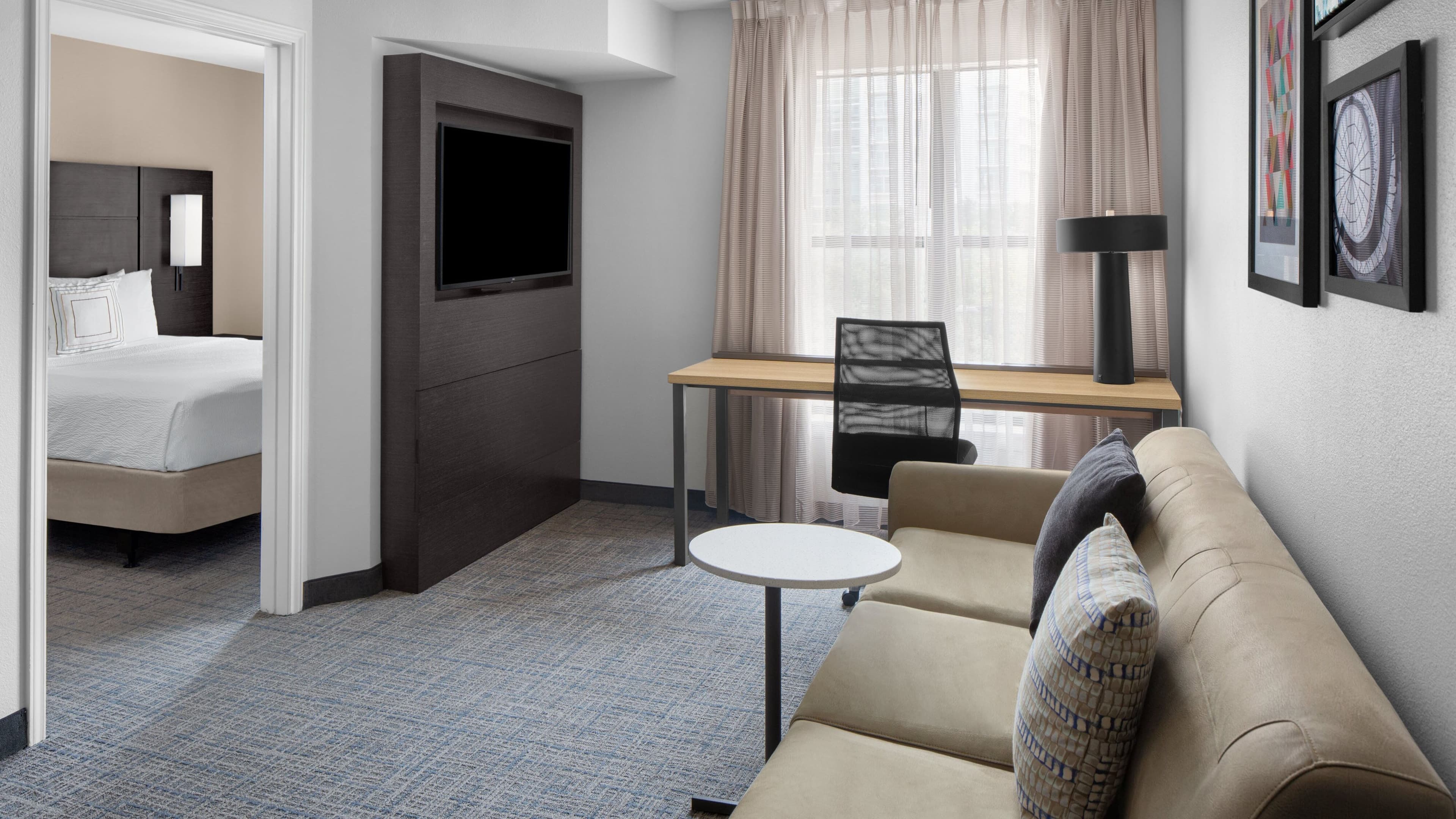 1 Bedroom Suite - Image 2