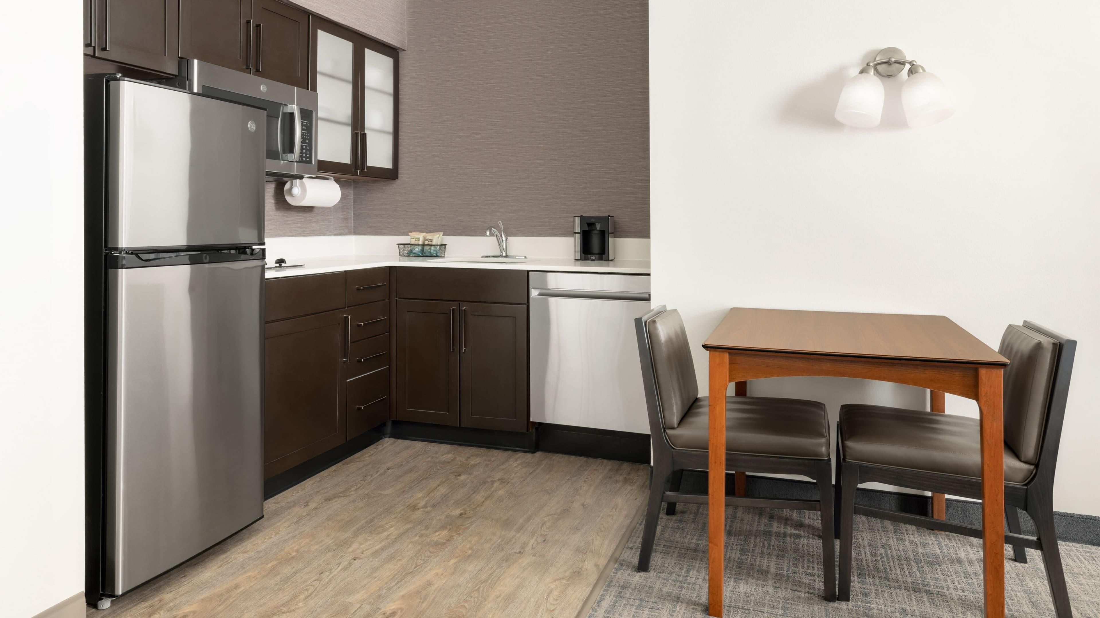 1 Bedroom Suite - Image 5