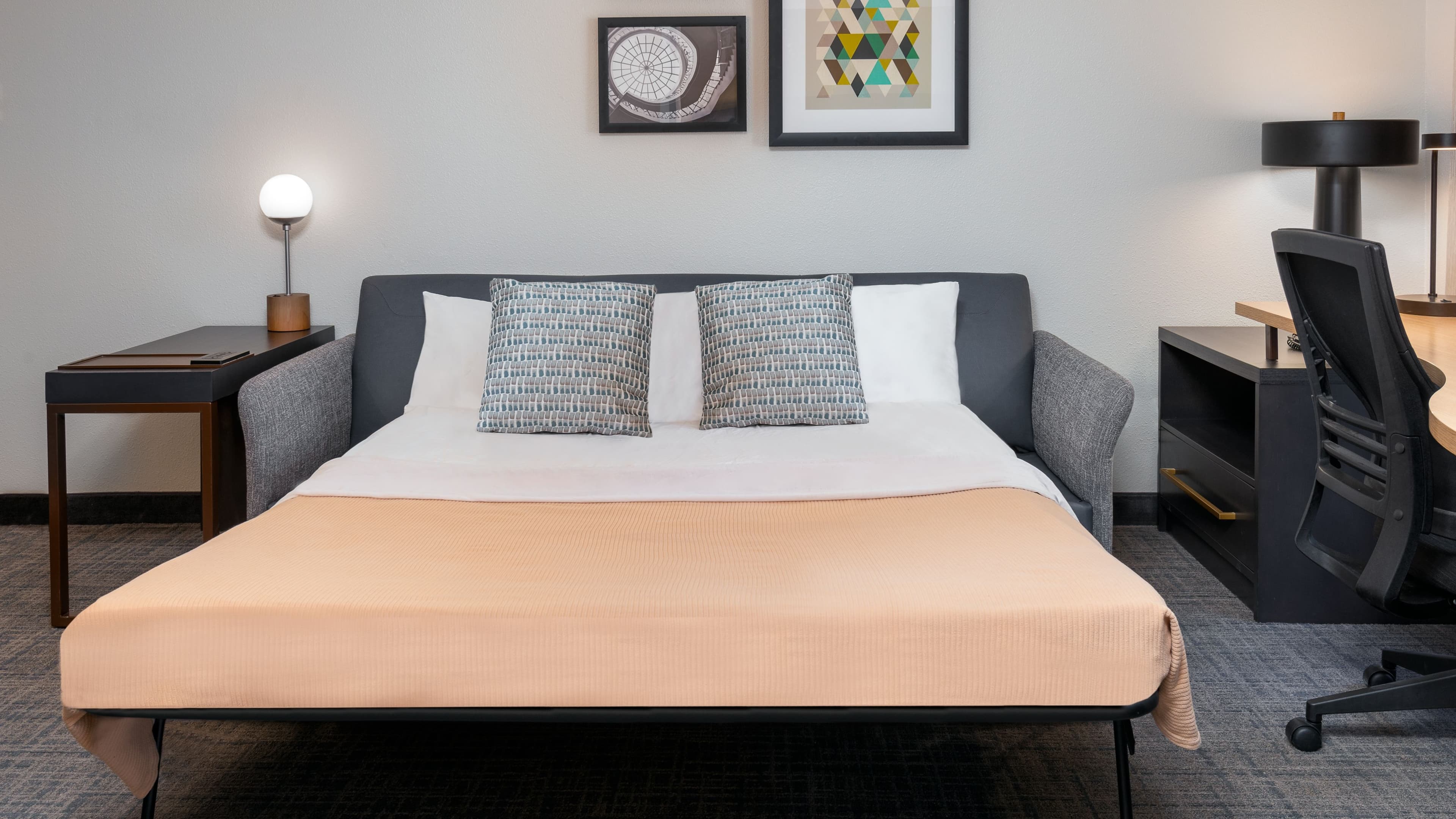 1 Bedroom Suite - Image 4