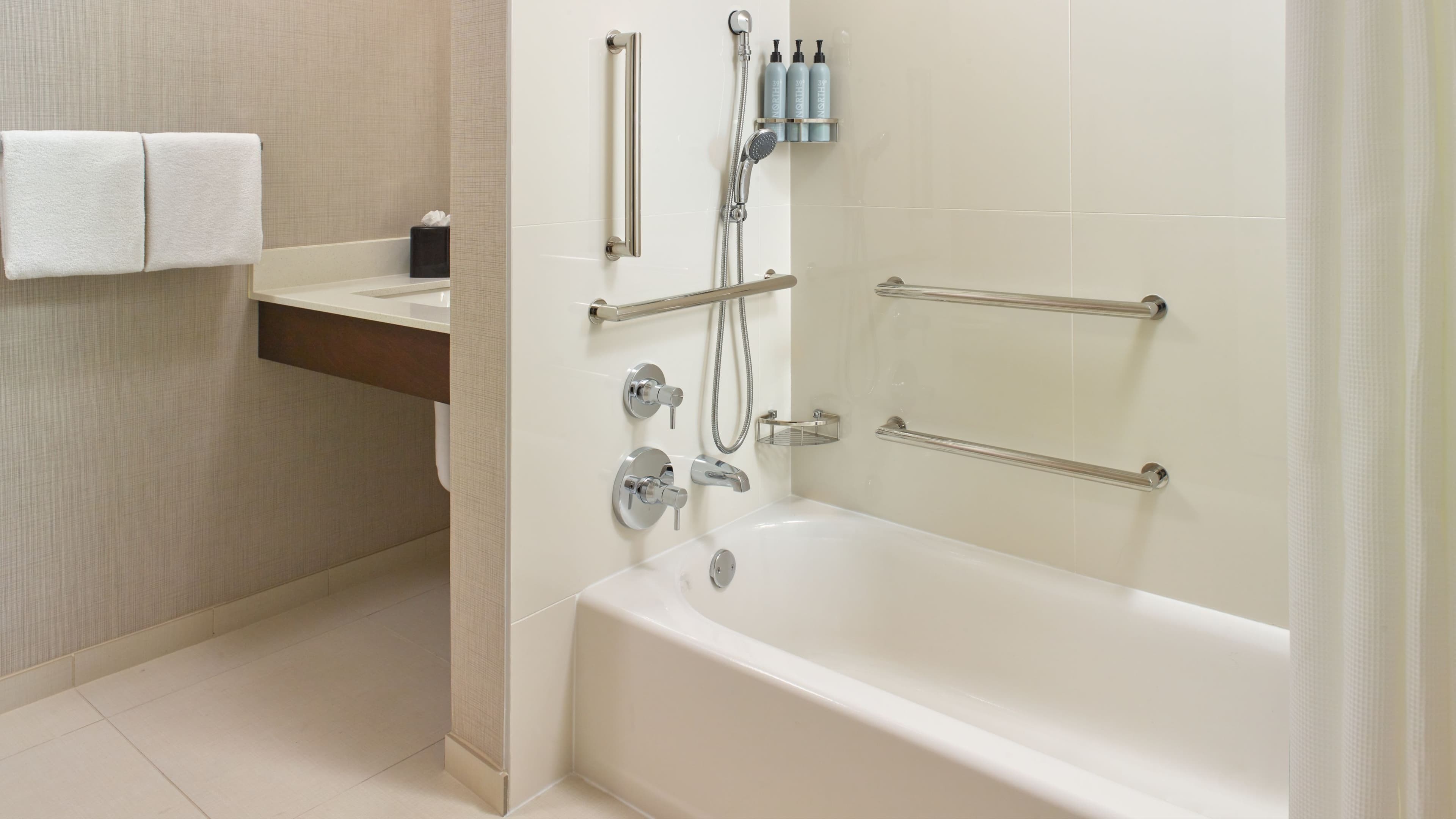 1 Bedroom Suite - Image 4