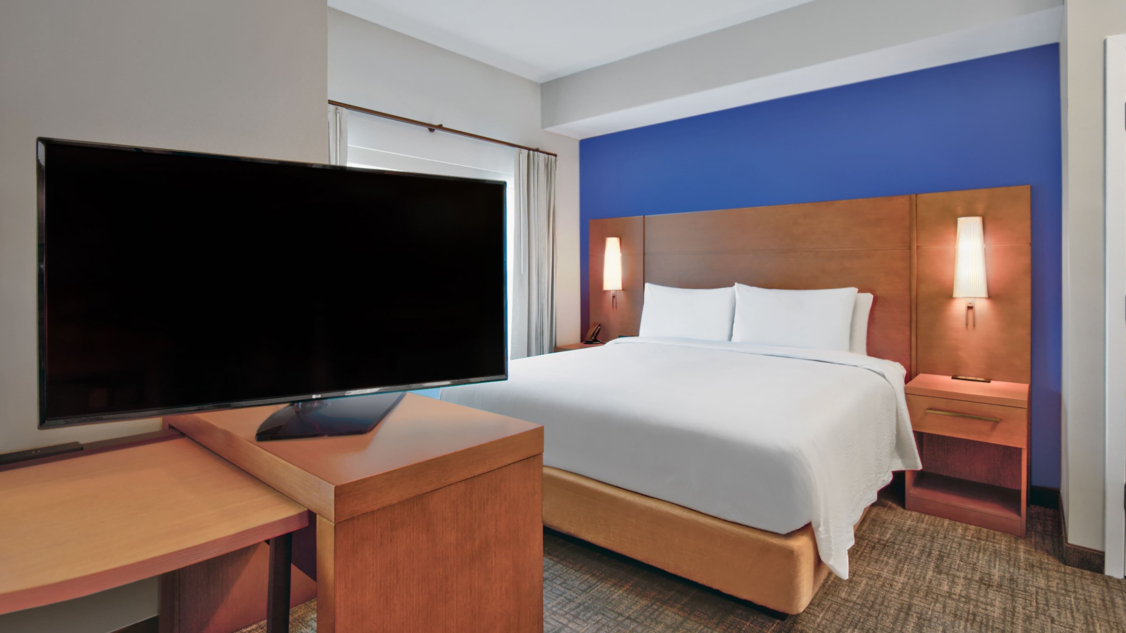 Studio King Suite - Image 7