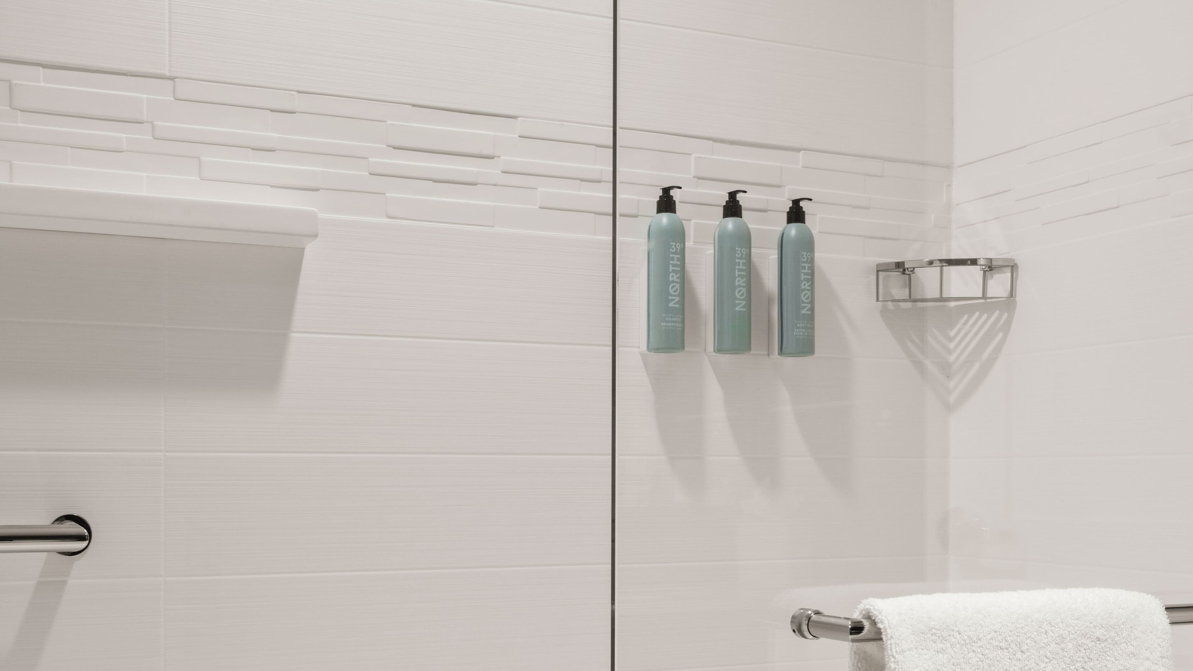 1 Bedroom Suite - Image 9