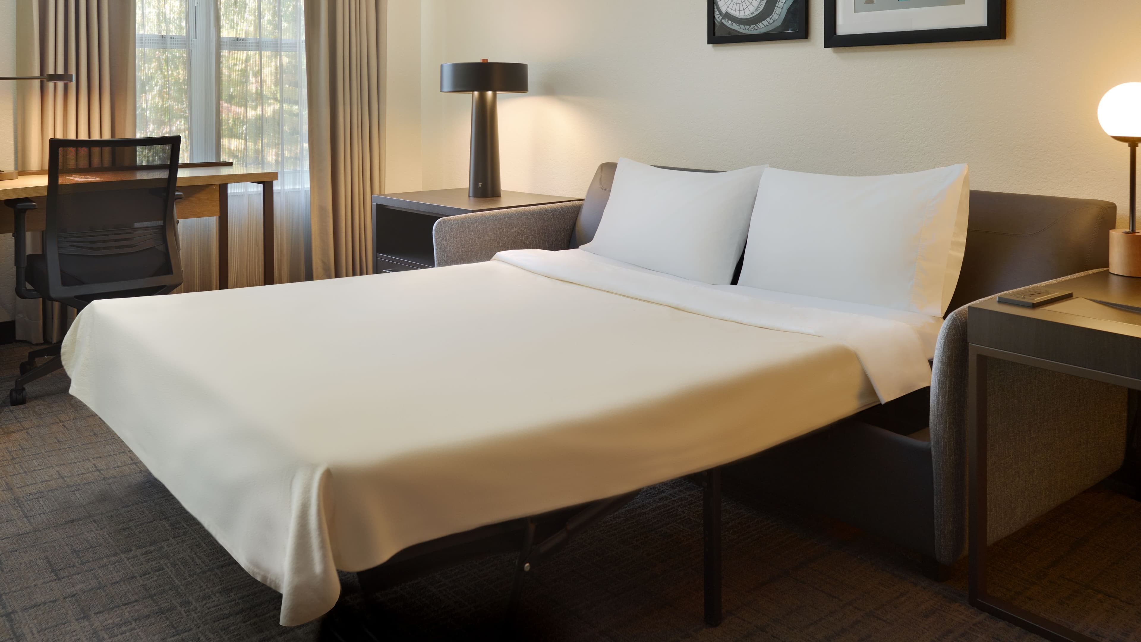 1 Bedroom Suite - Image 5