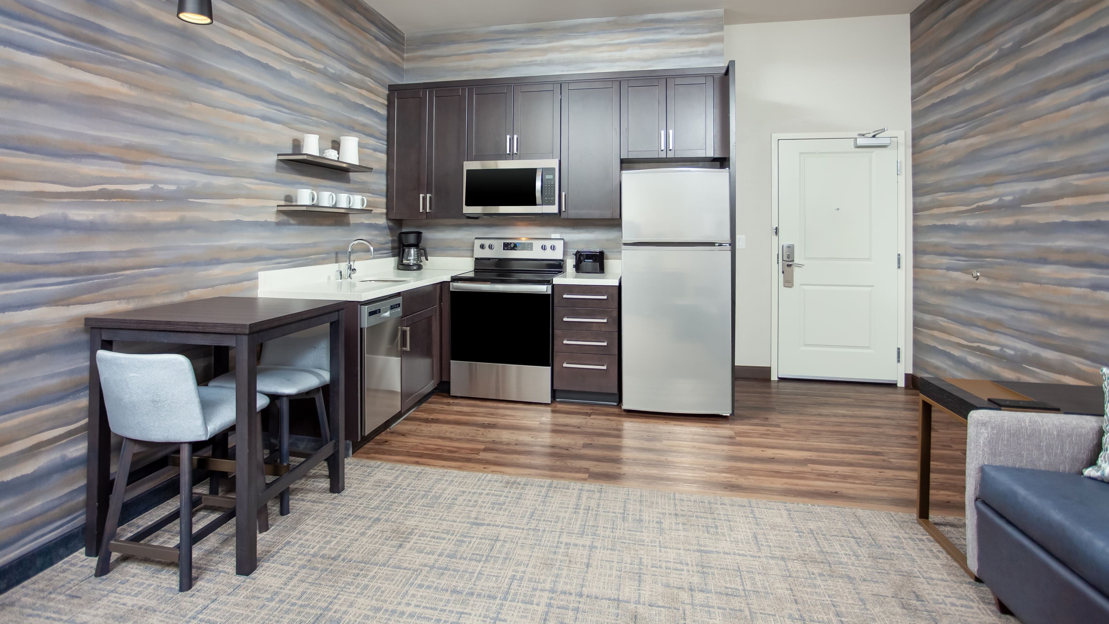 One Bedroom - Image 6