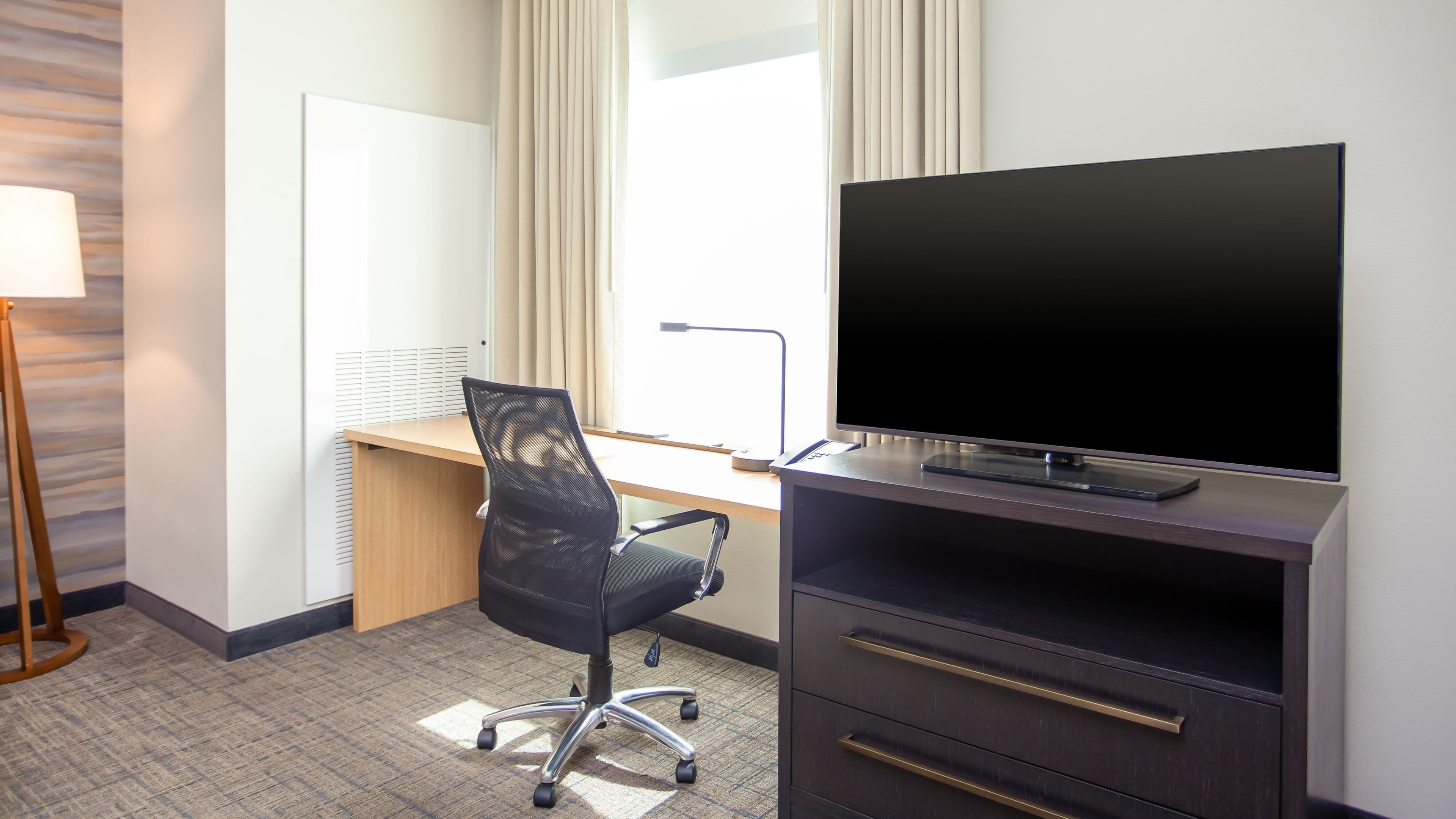 One Bedroom - Image 5