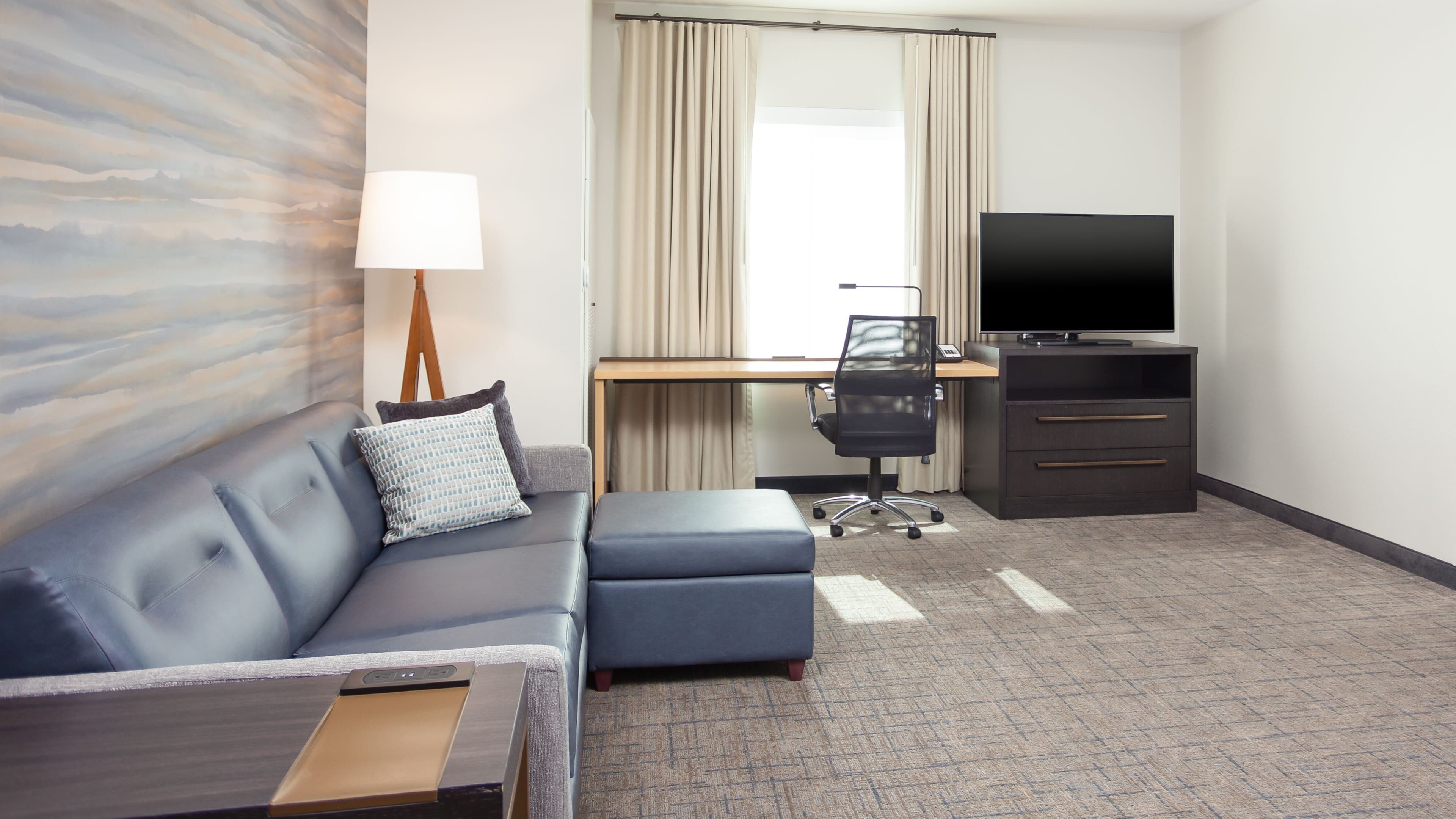 One Bedroom - Image 2