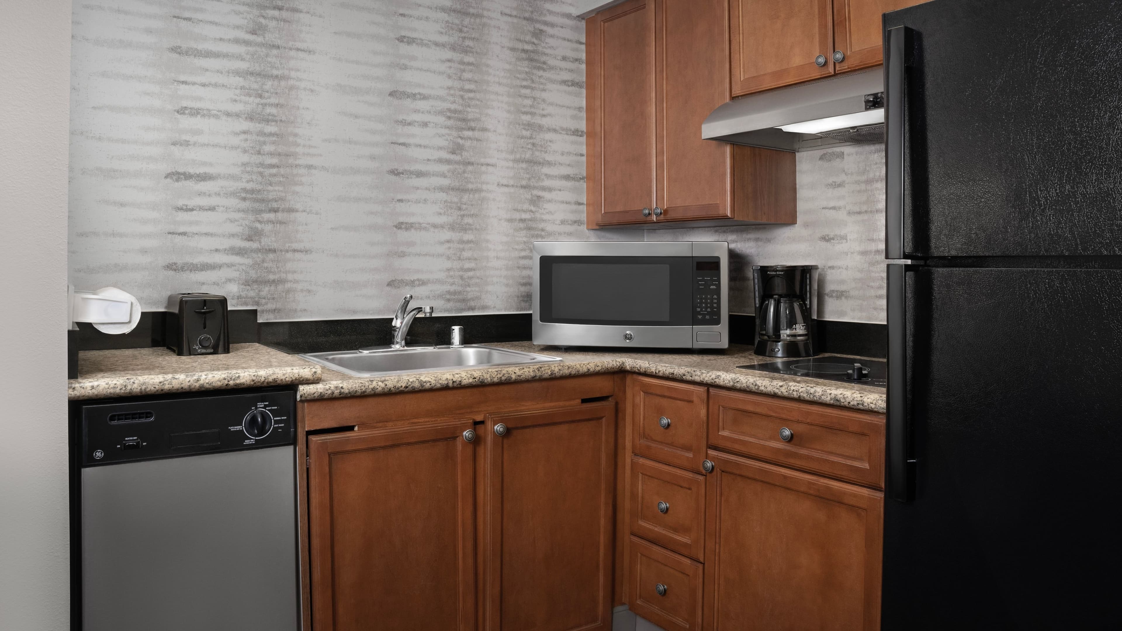 1 Bedroom Suite - Image 6