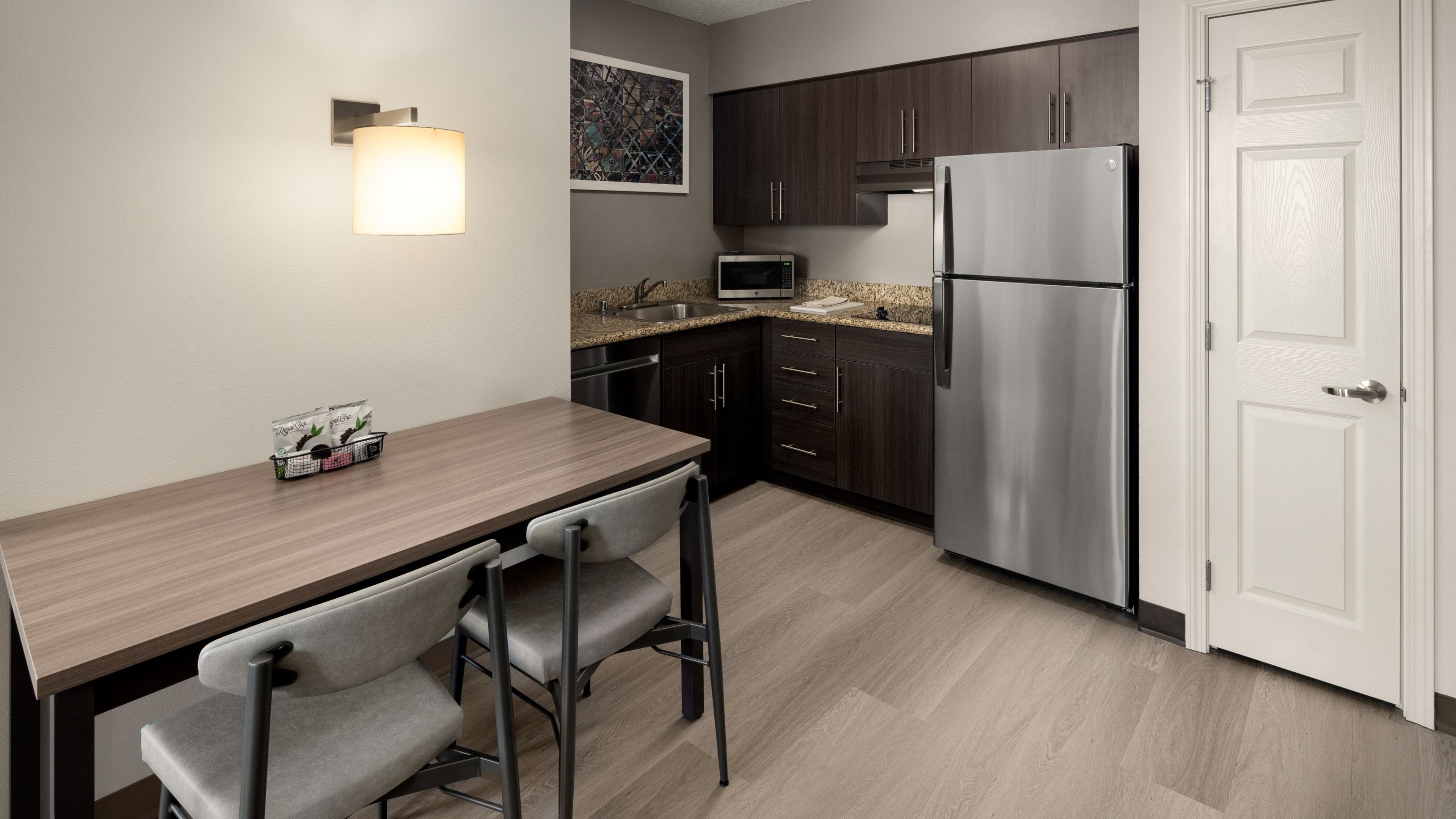 1 Bedroom Suite - Image 3