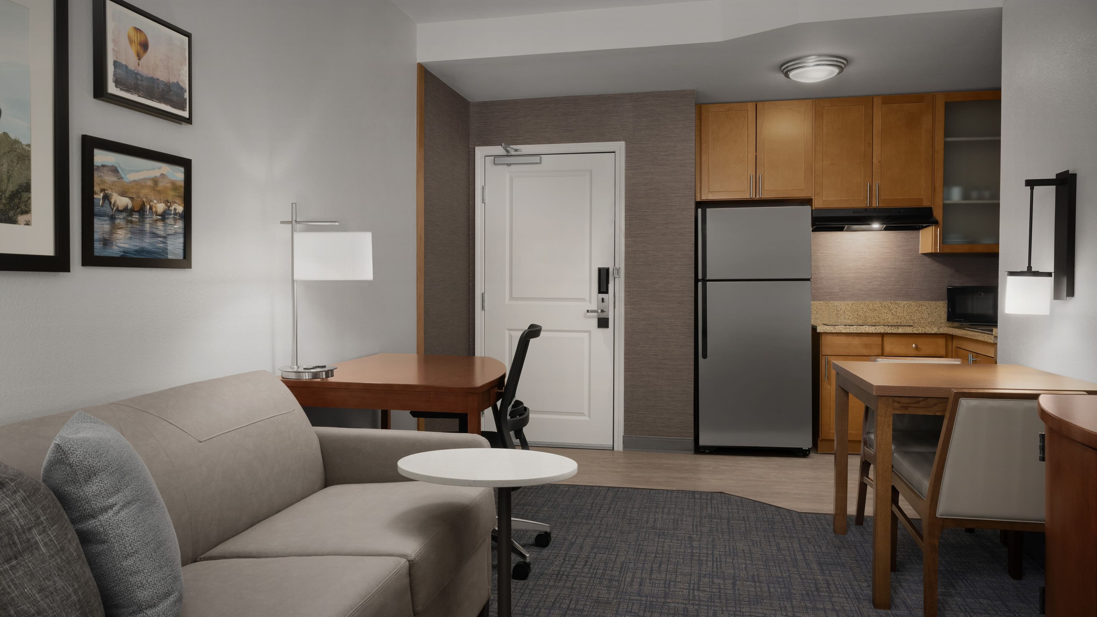 1 Bedroom Suite - Image 1
