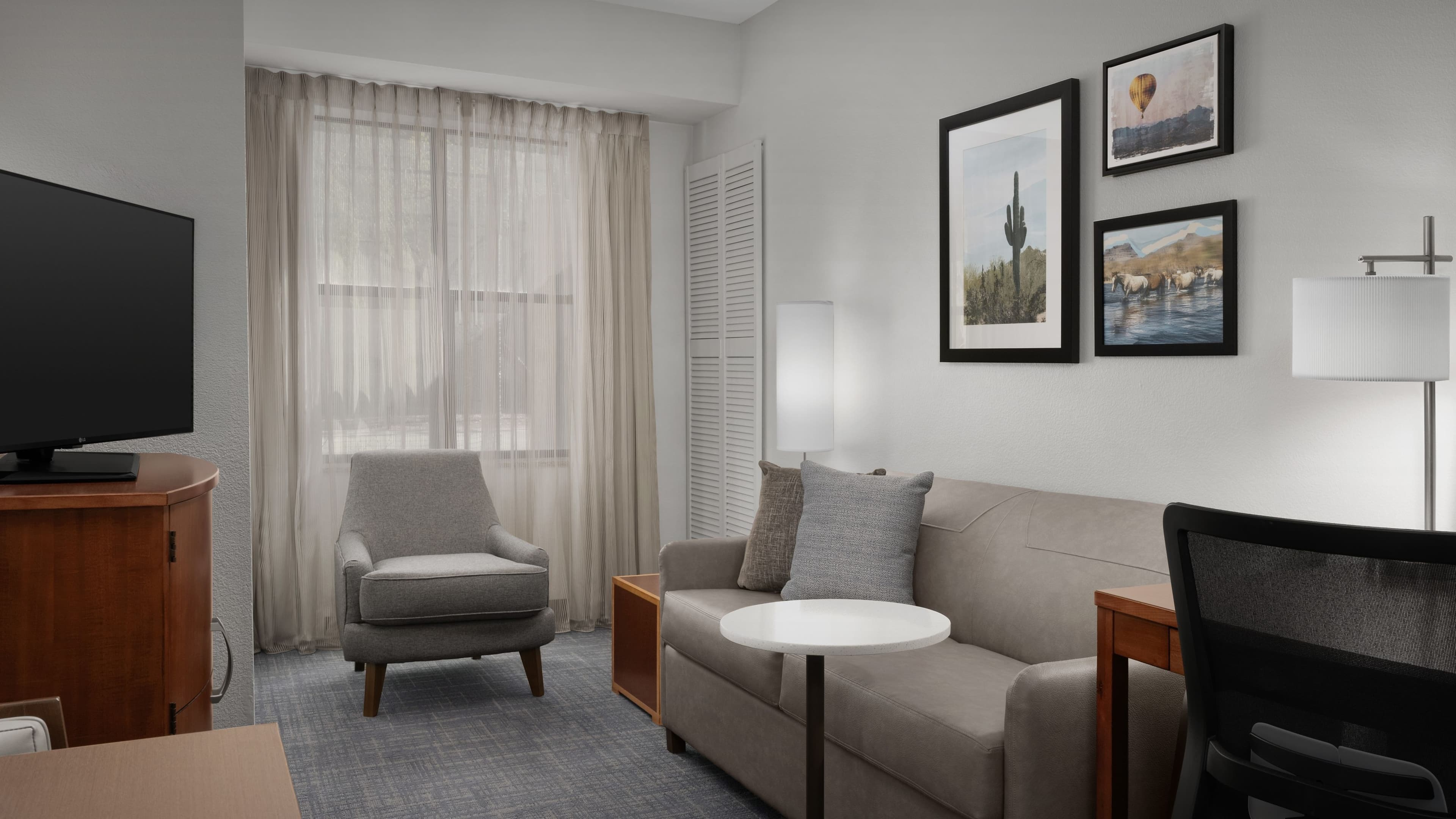 1 Bedroom Suite - Image 6