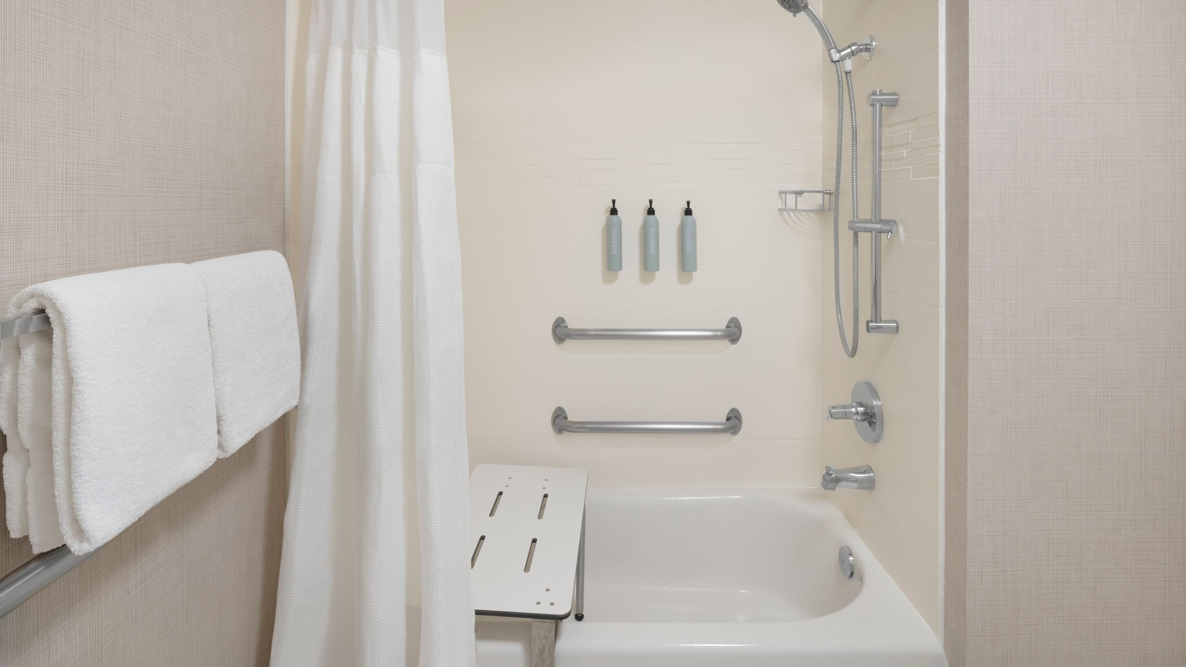 1 Bedroom Suite - Image 5