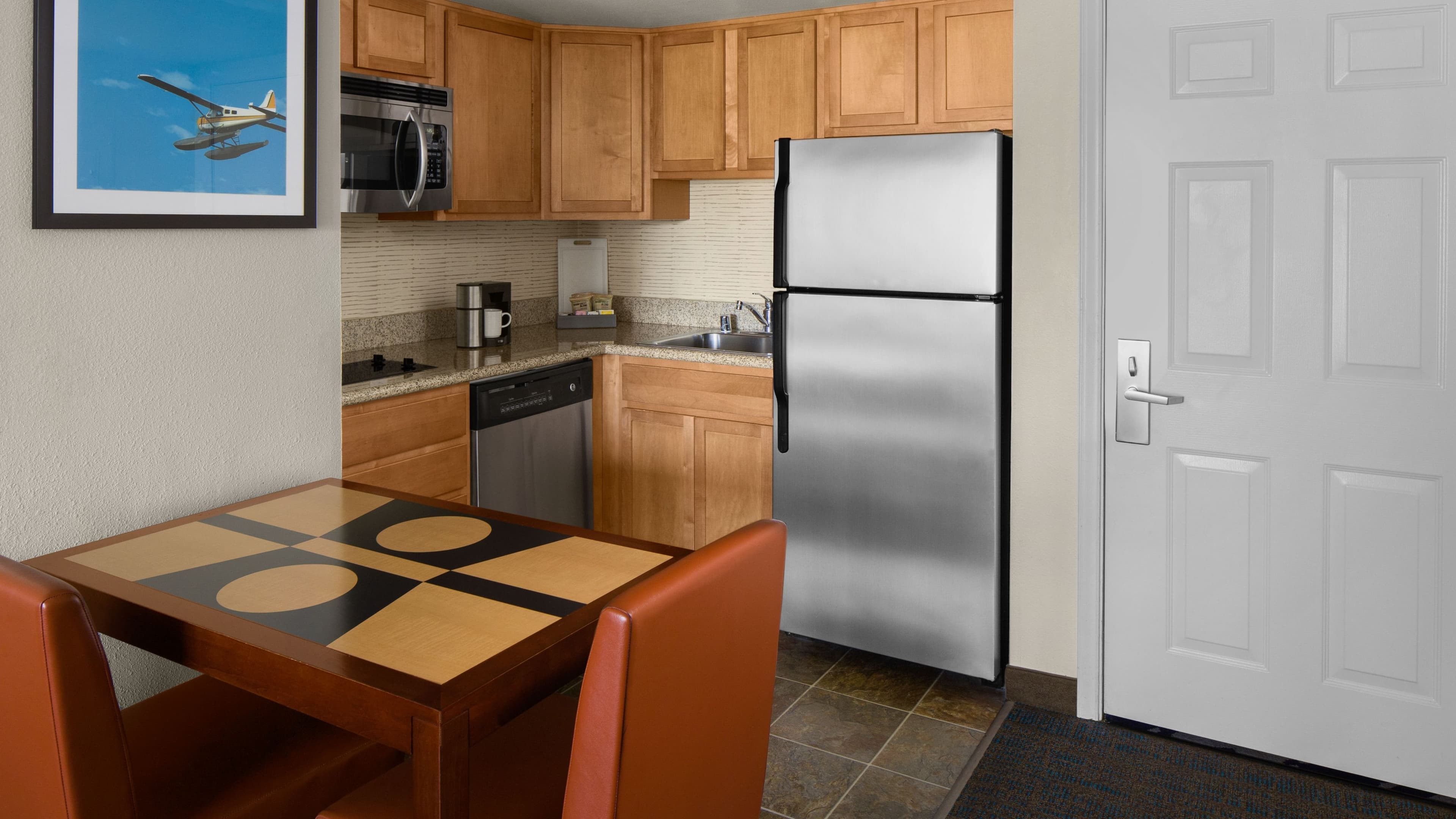 1 Bedroom Suite - Image 2