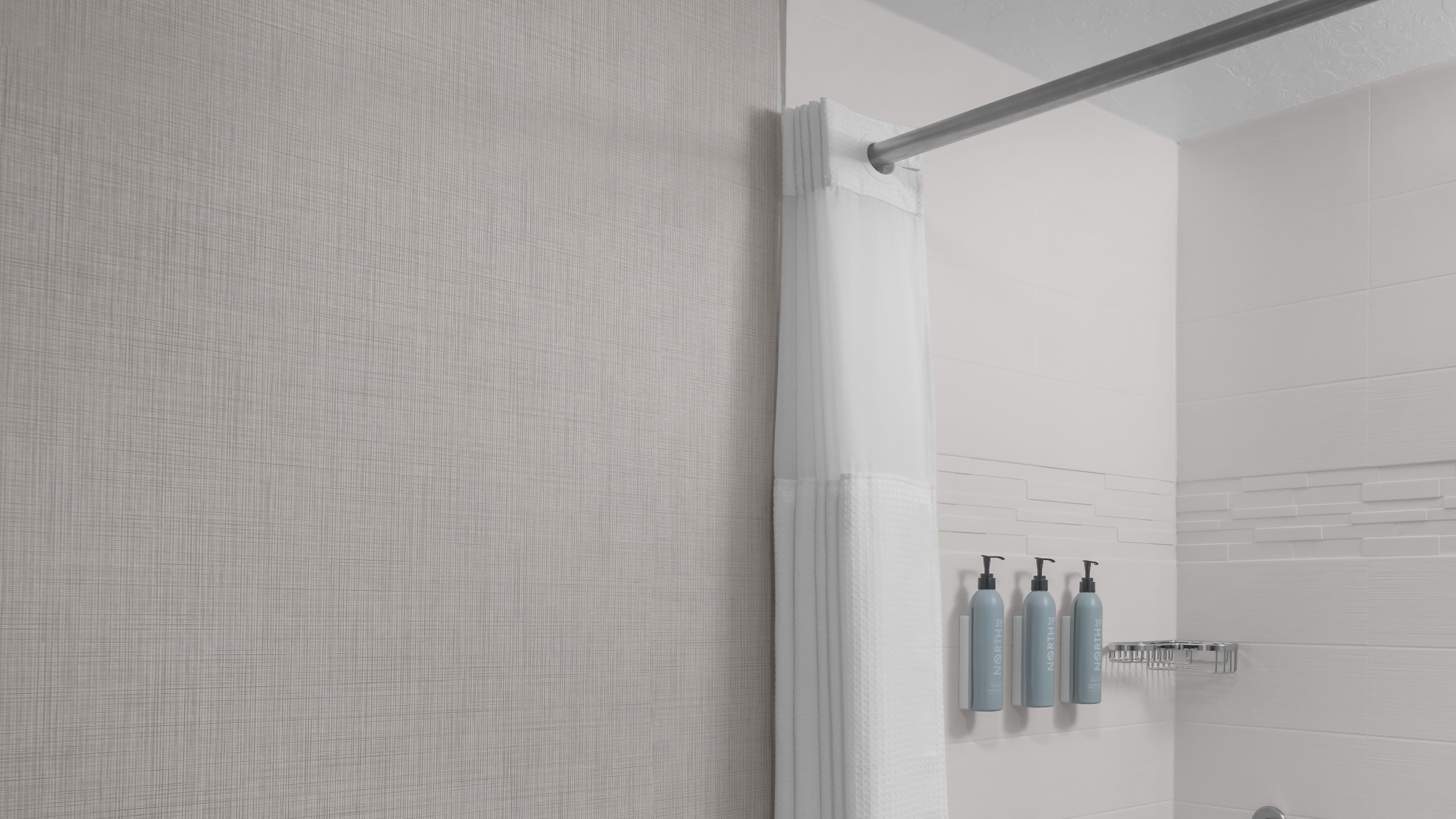 1 Bedroom Suite - Image 9