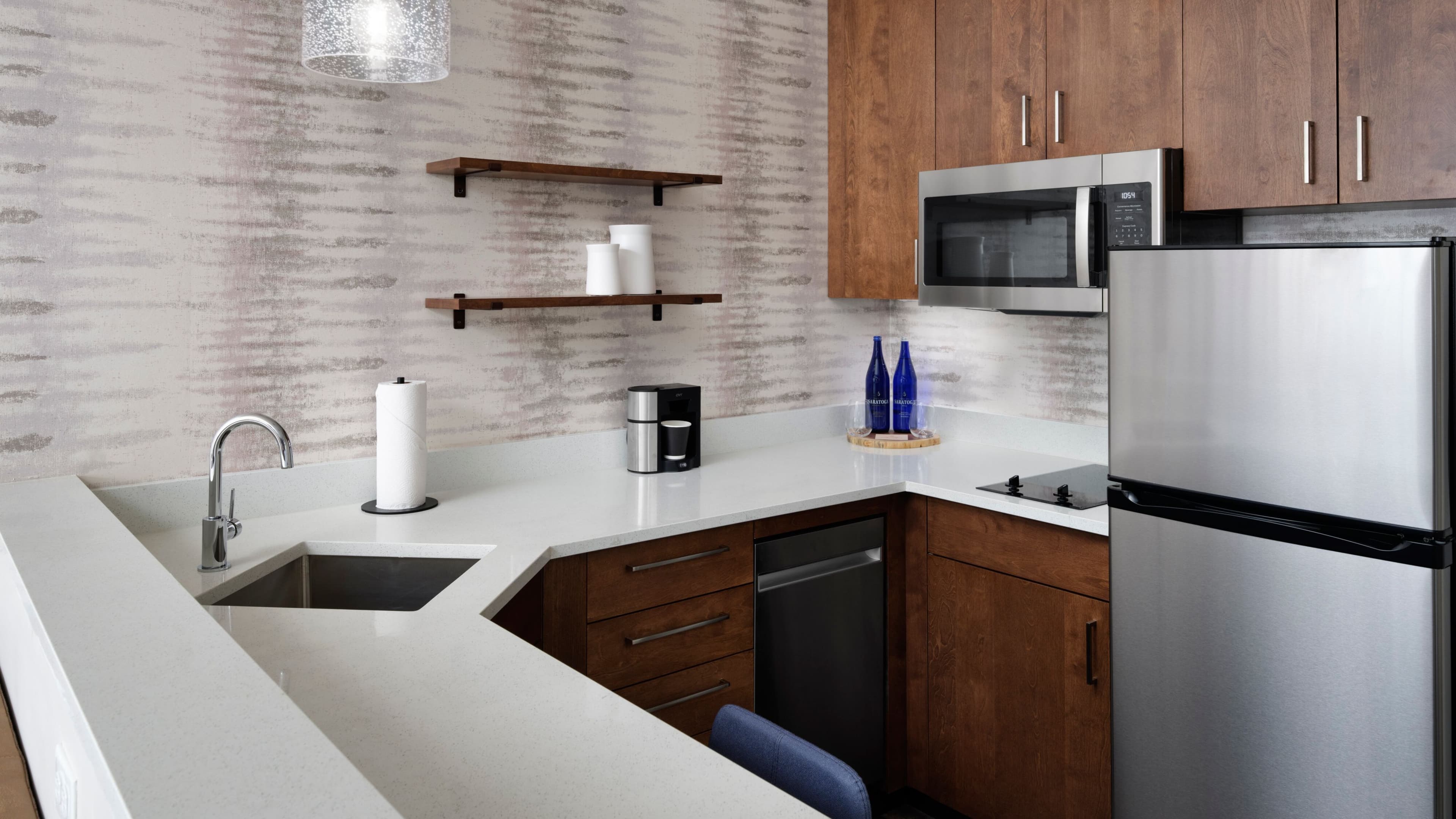 Studio Suite - Image 5