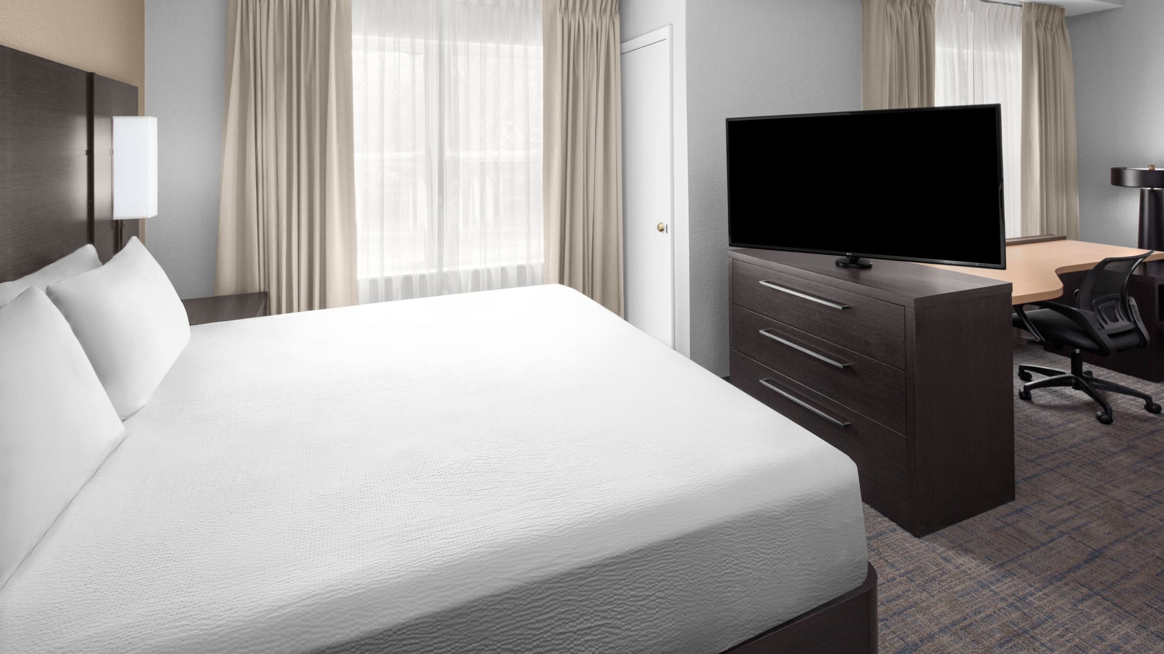 Larger Studio - Image 2