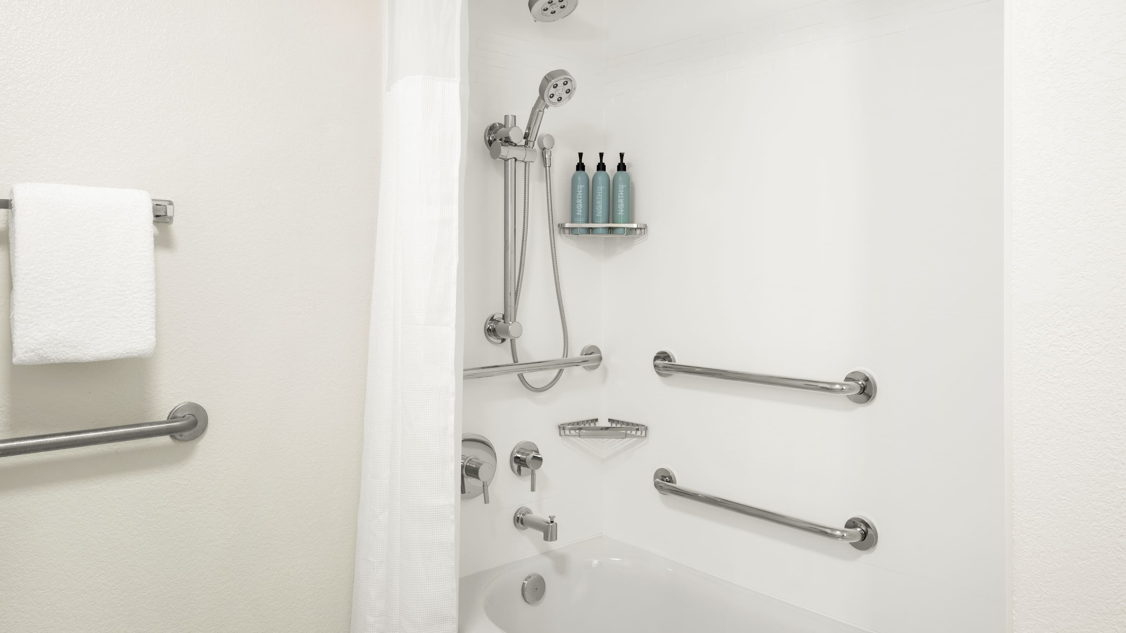 1 Bedroom Suite - Image 6