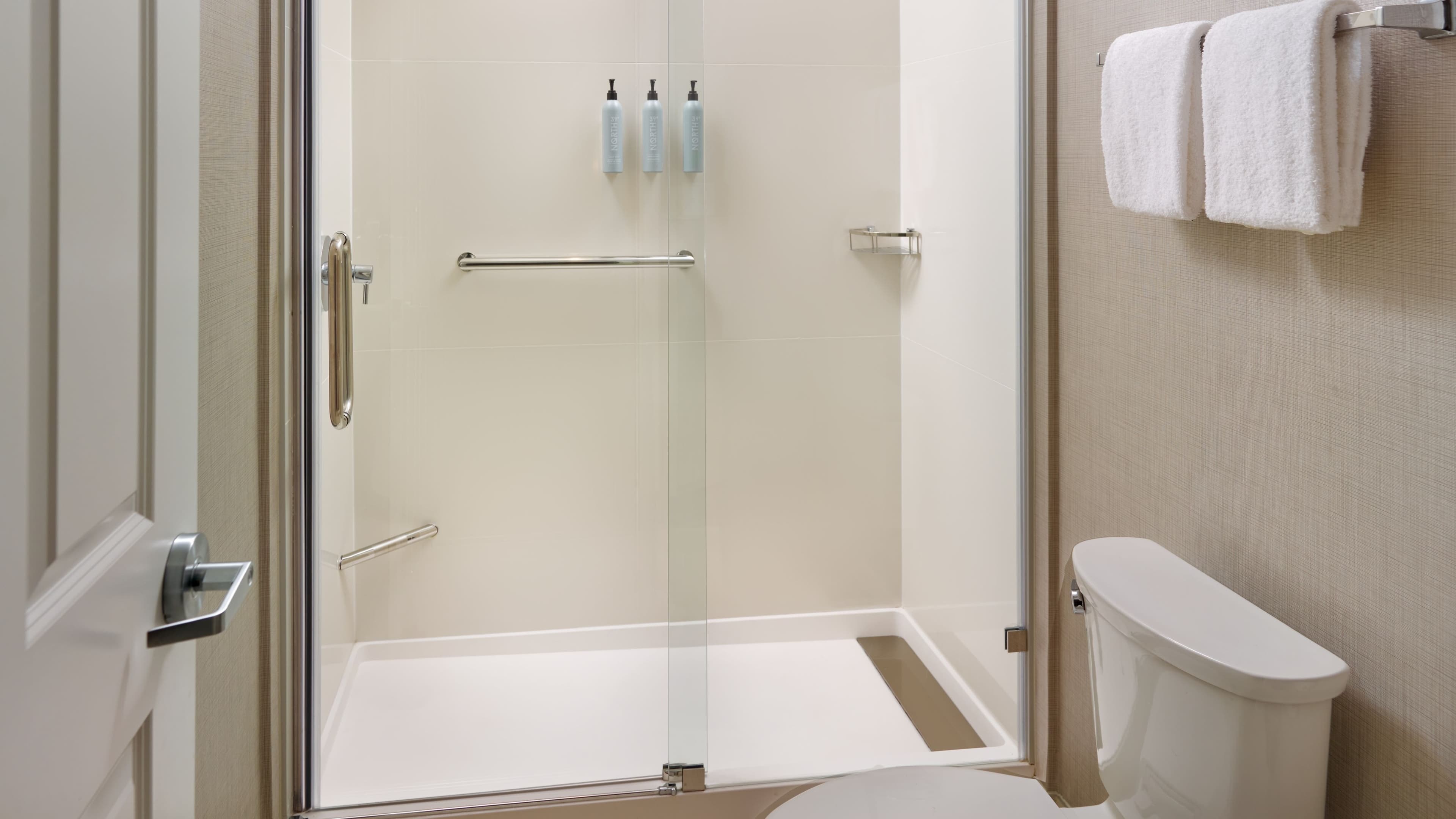 1 Bedroom Suite - Image 14