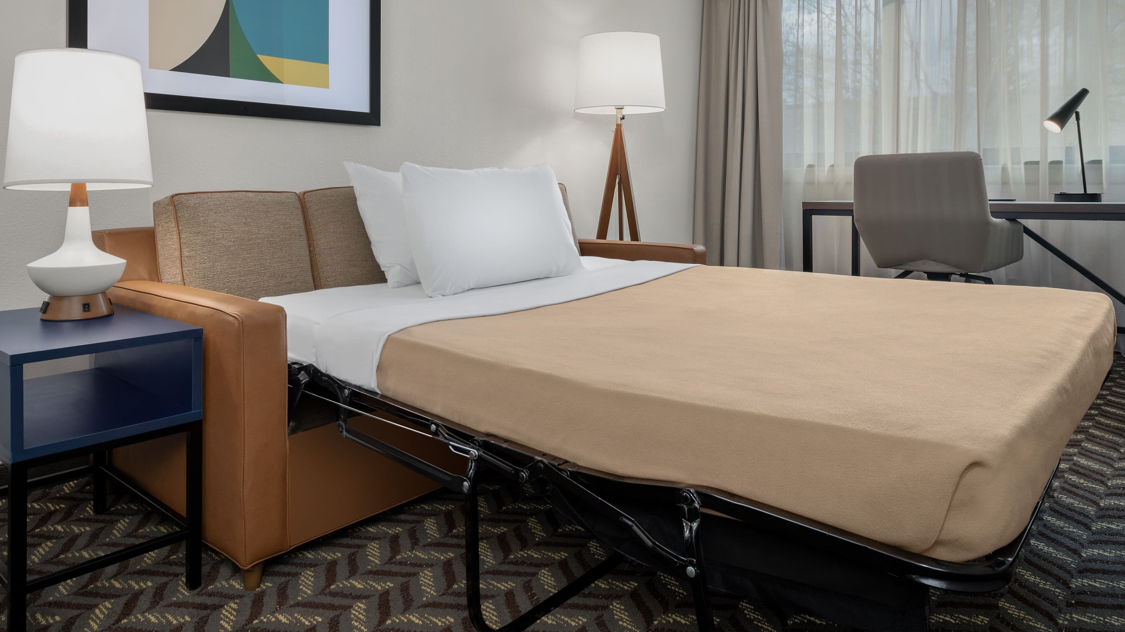 1 Bedroom 2 Queen Suite - Image 5