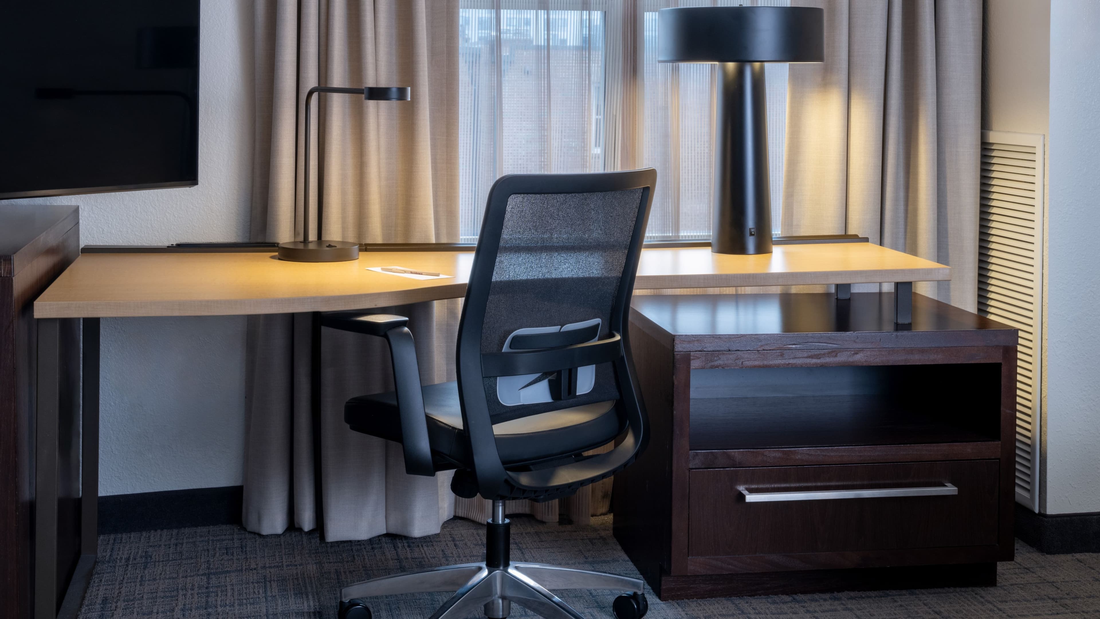 1 Bedroom Suite - Image 5