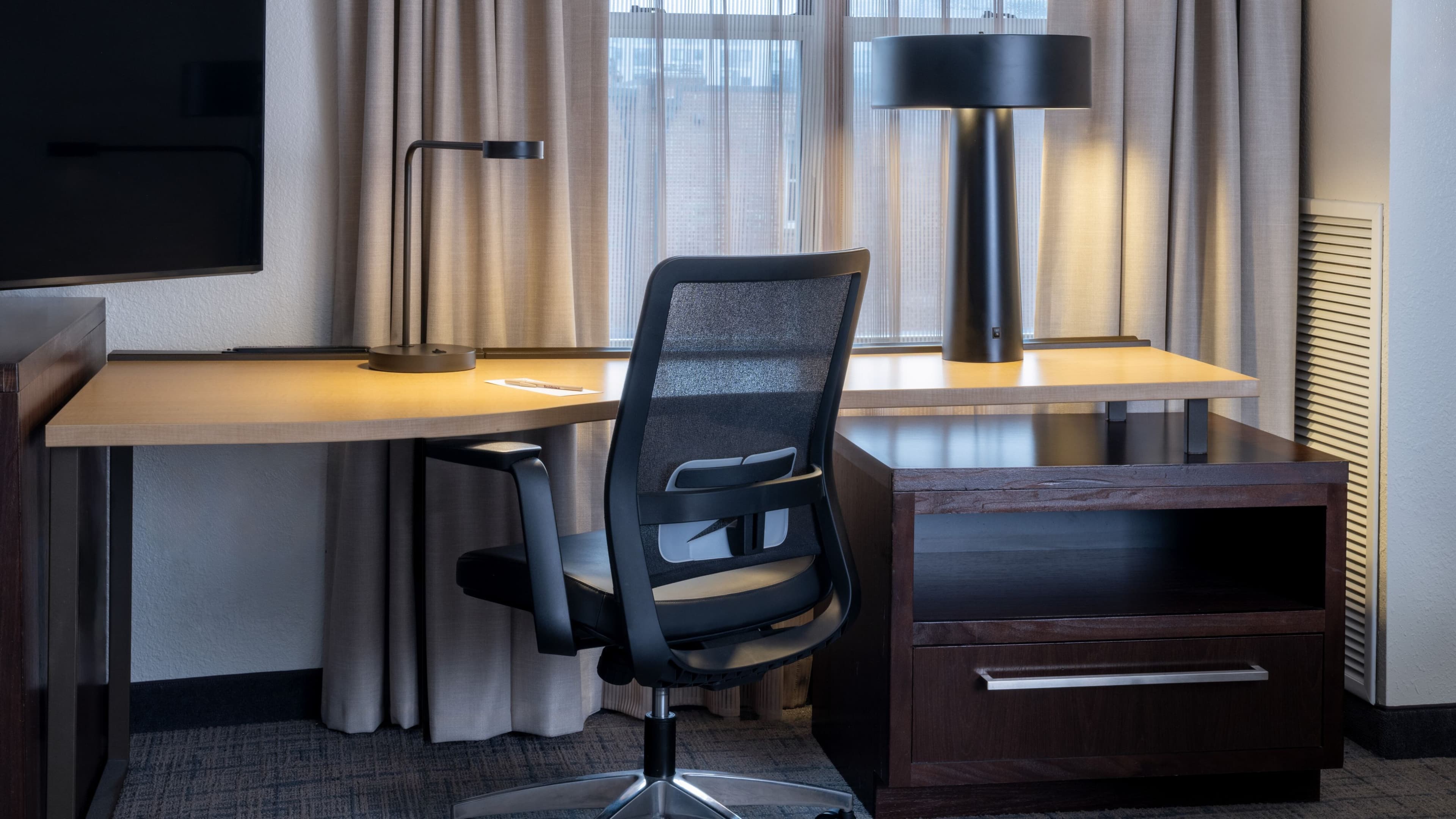 1 Bedroom Suite - Image 6