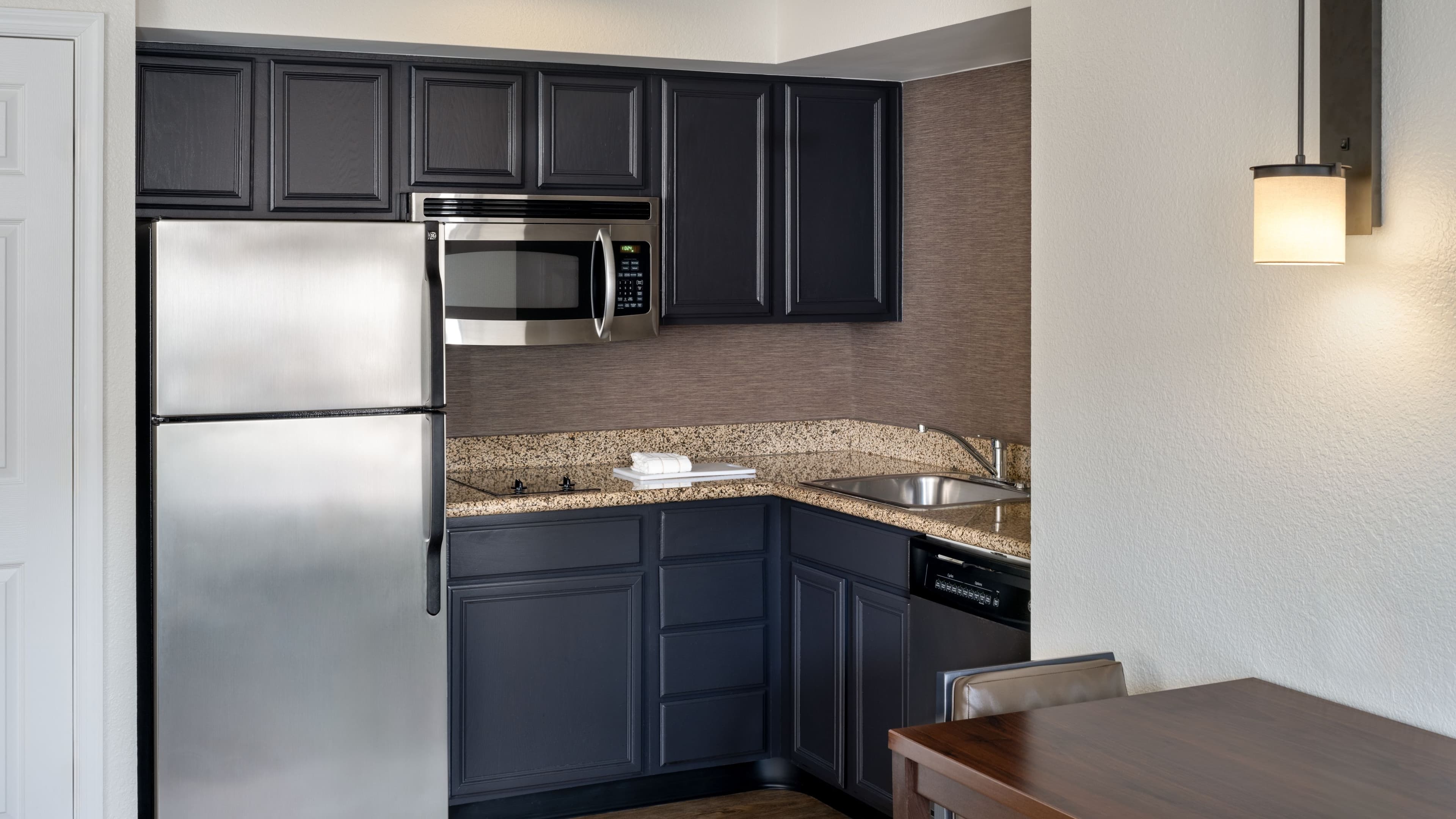 1 Bedroom Suite - Image 3