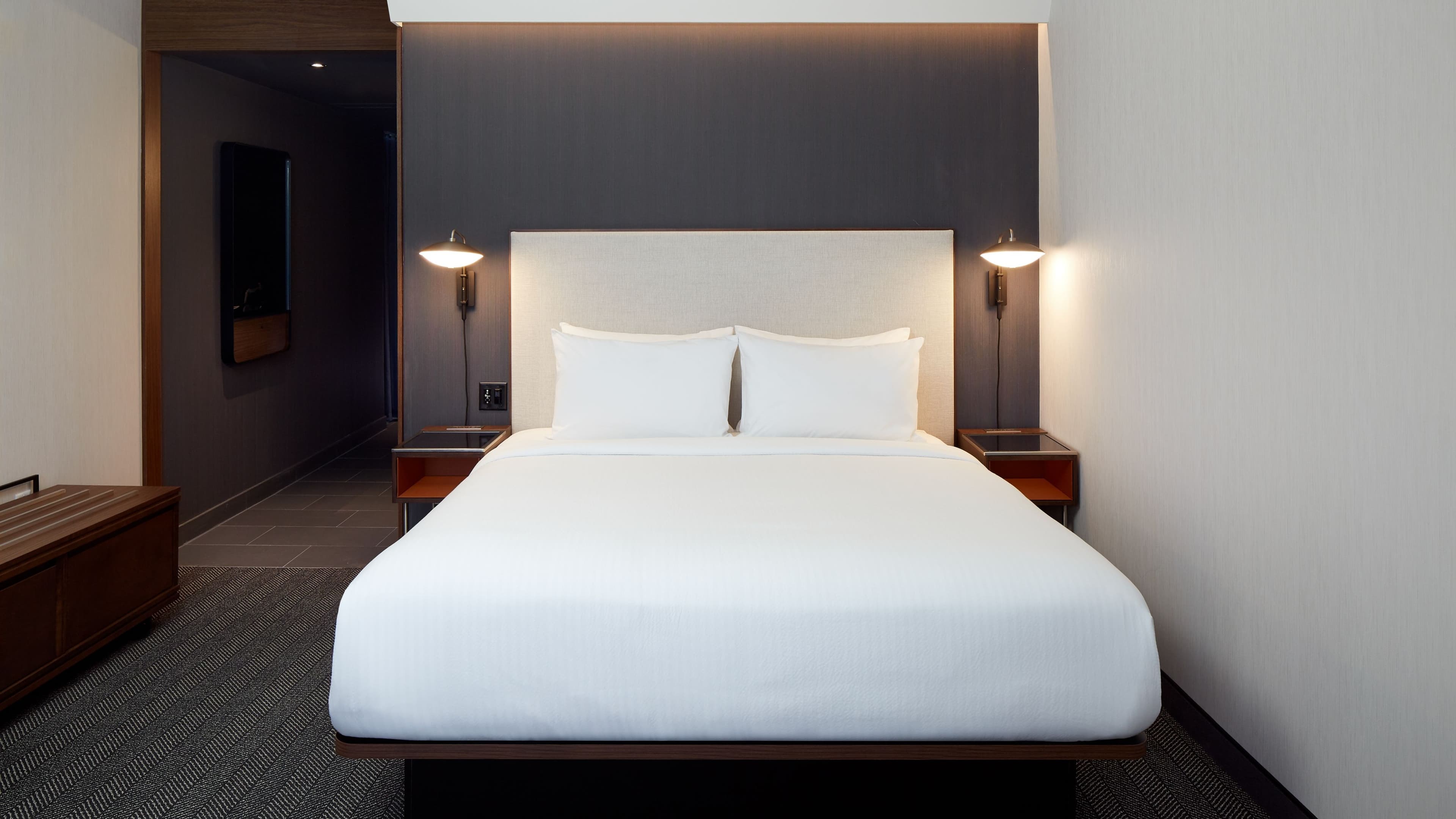 King Studio with sofabed - Image 5