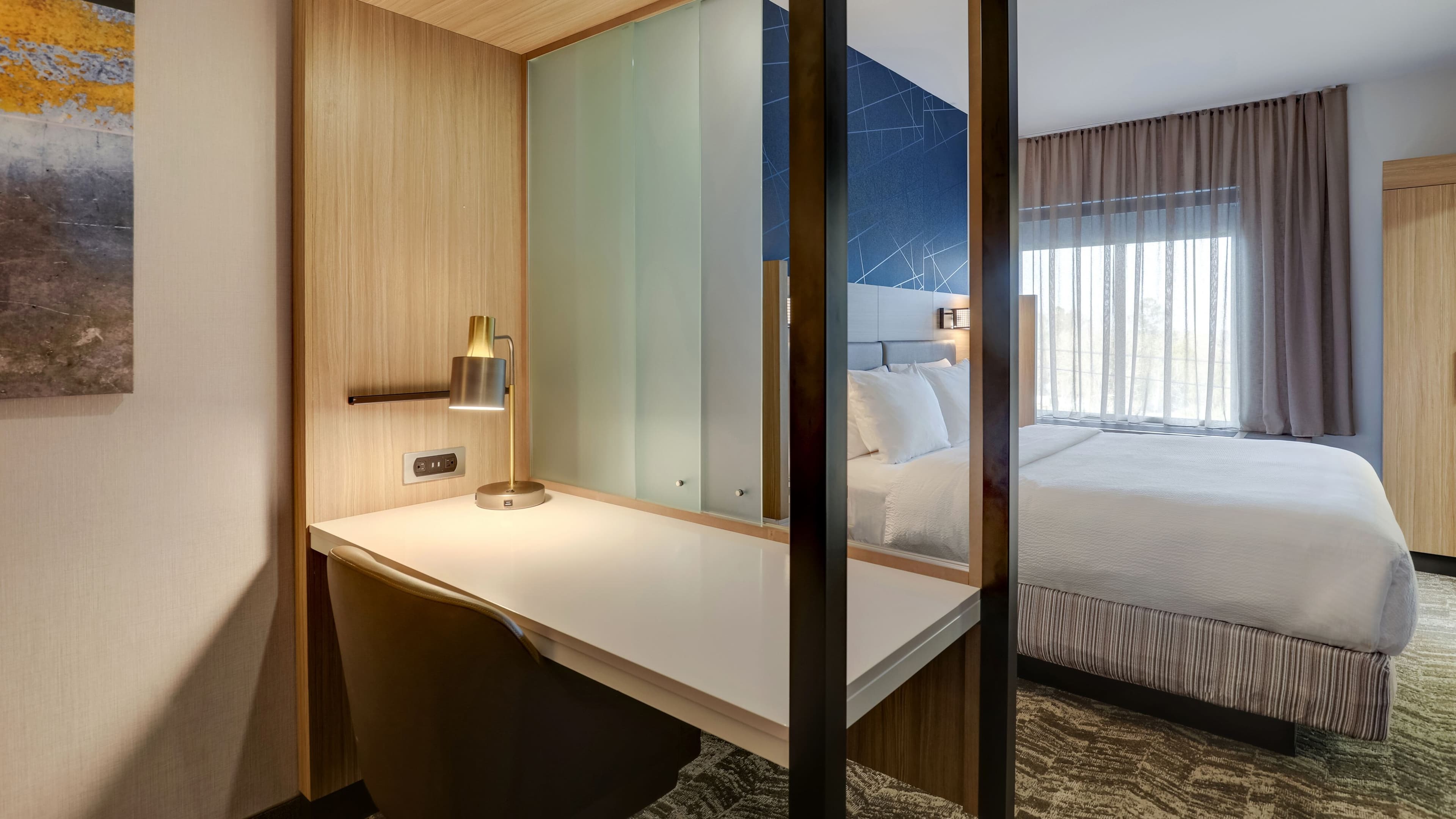 1 King Guest Room - Image 3