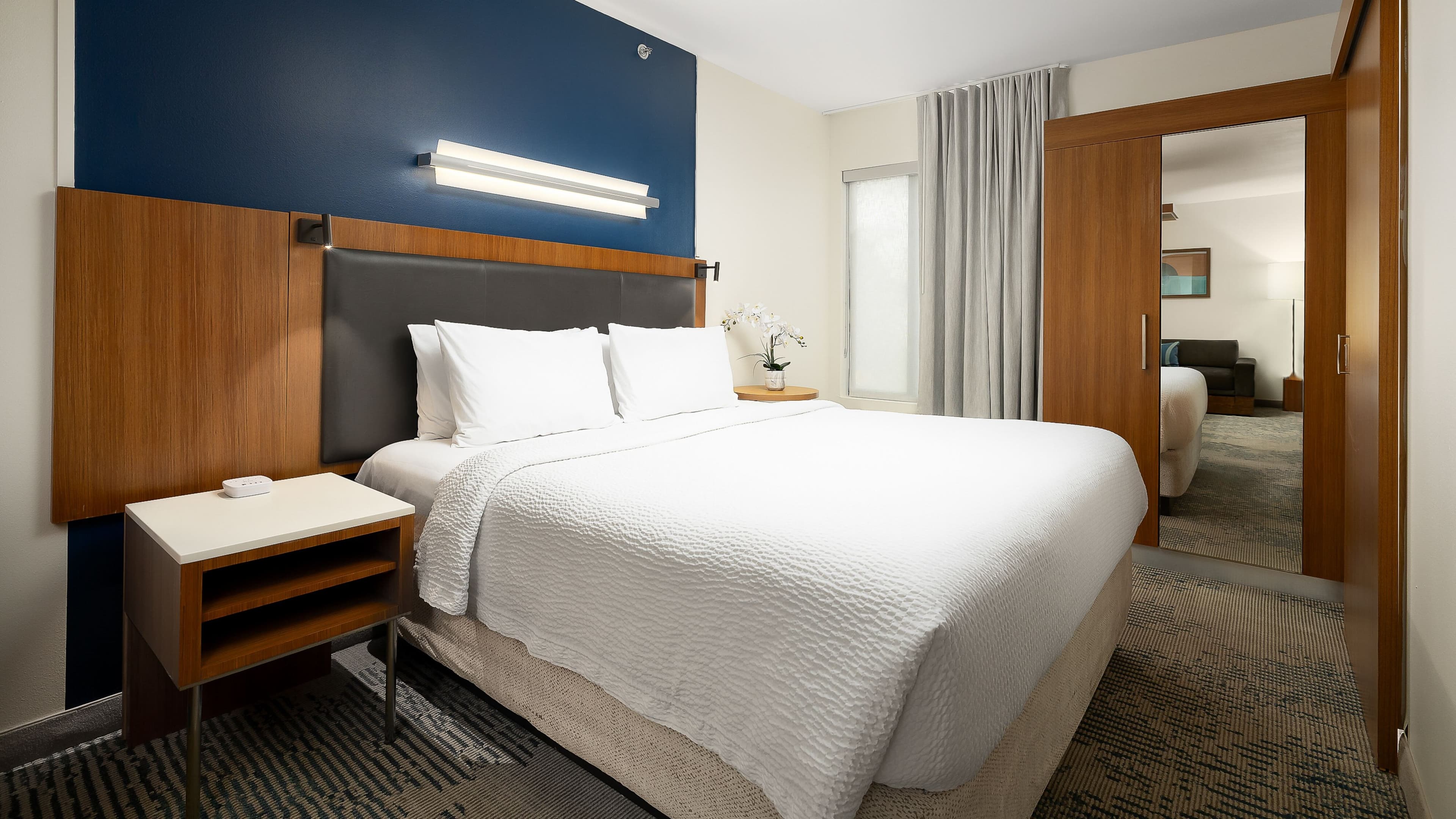 King Suite - Image 2