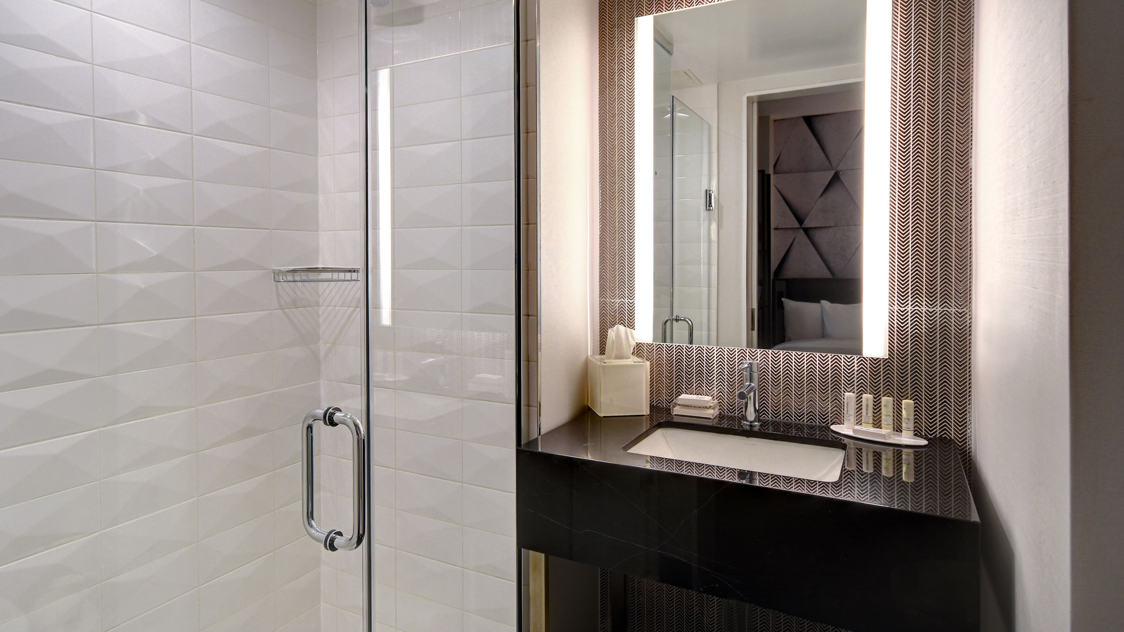 Studio King - Image 6