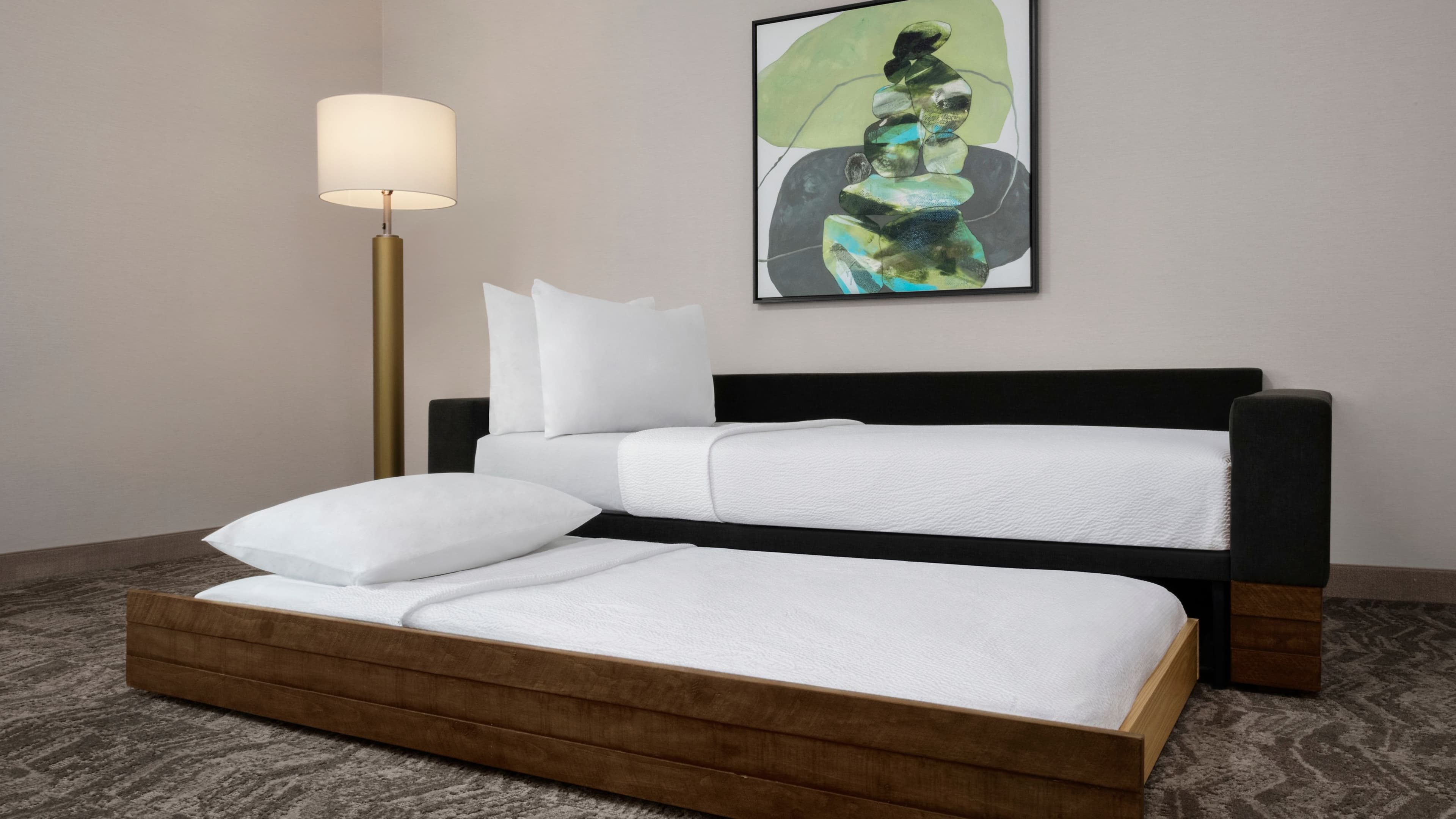 2 Queen Studio Suite - Image 3