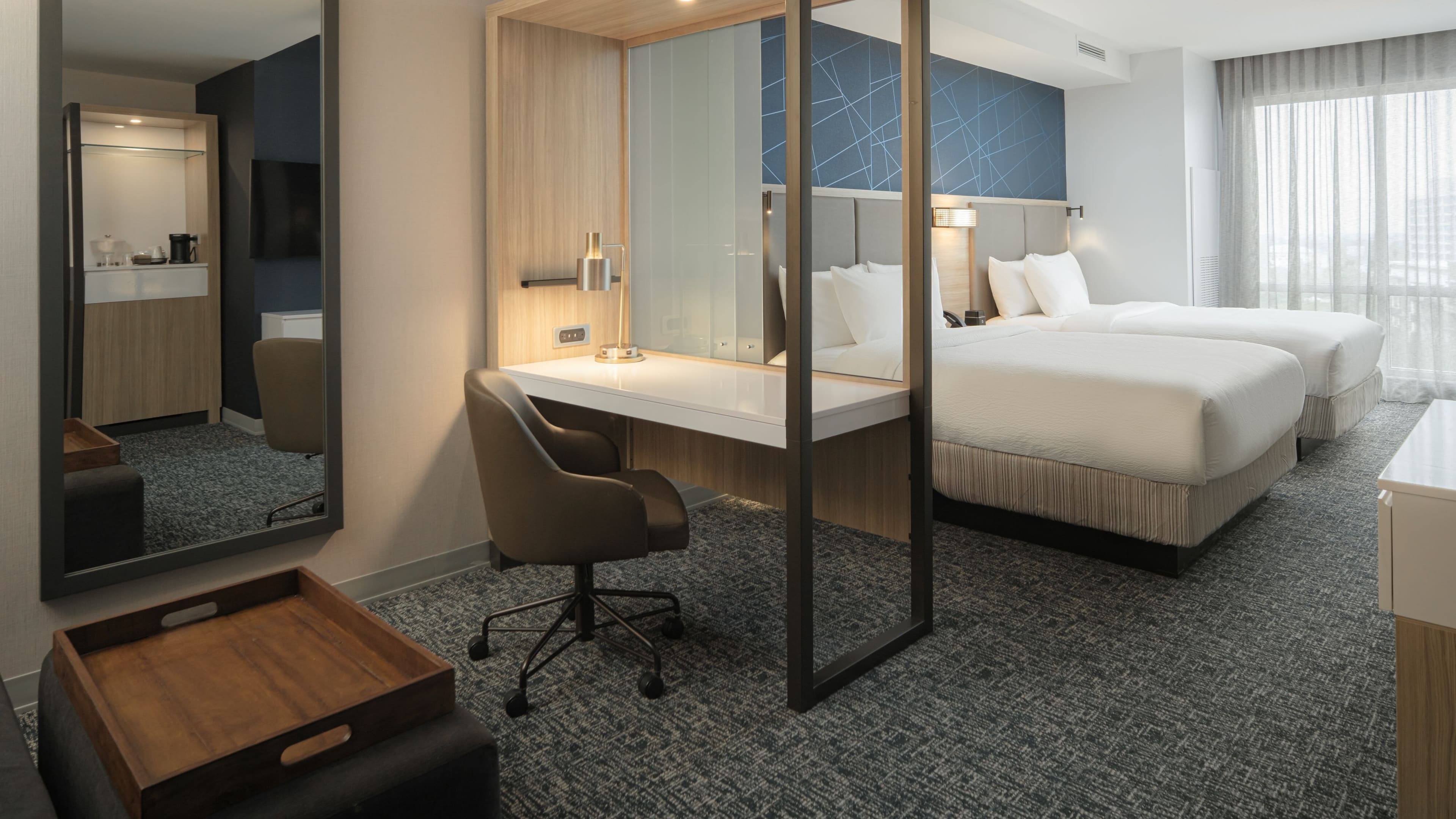 Queen Queen Suite - Image 1