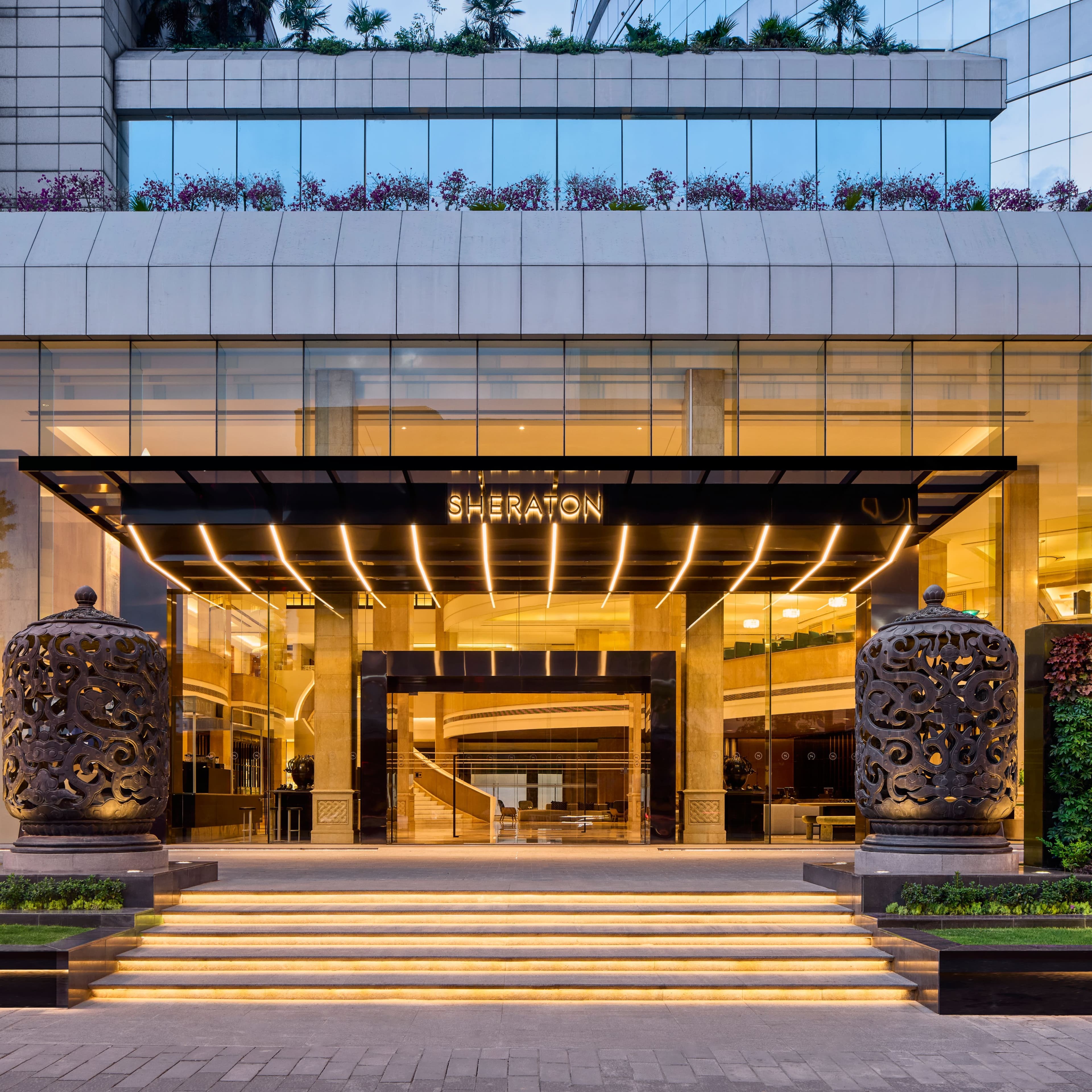 Sheraton Chengdu Lido Hotel