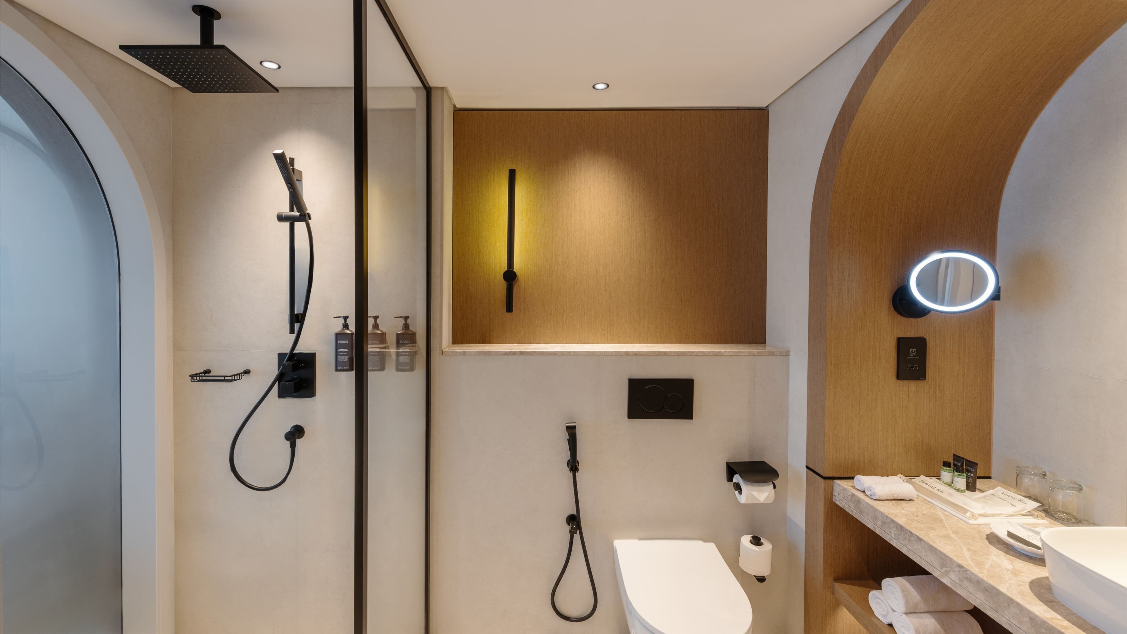 Deluxe JBR View - Image 6