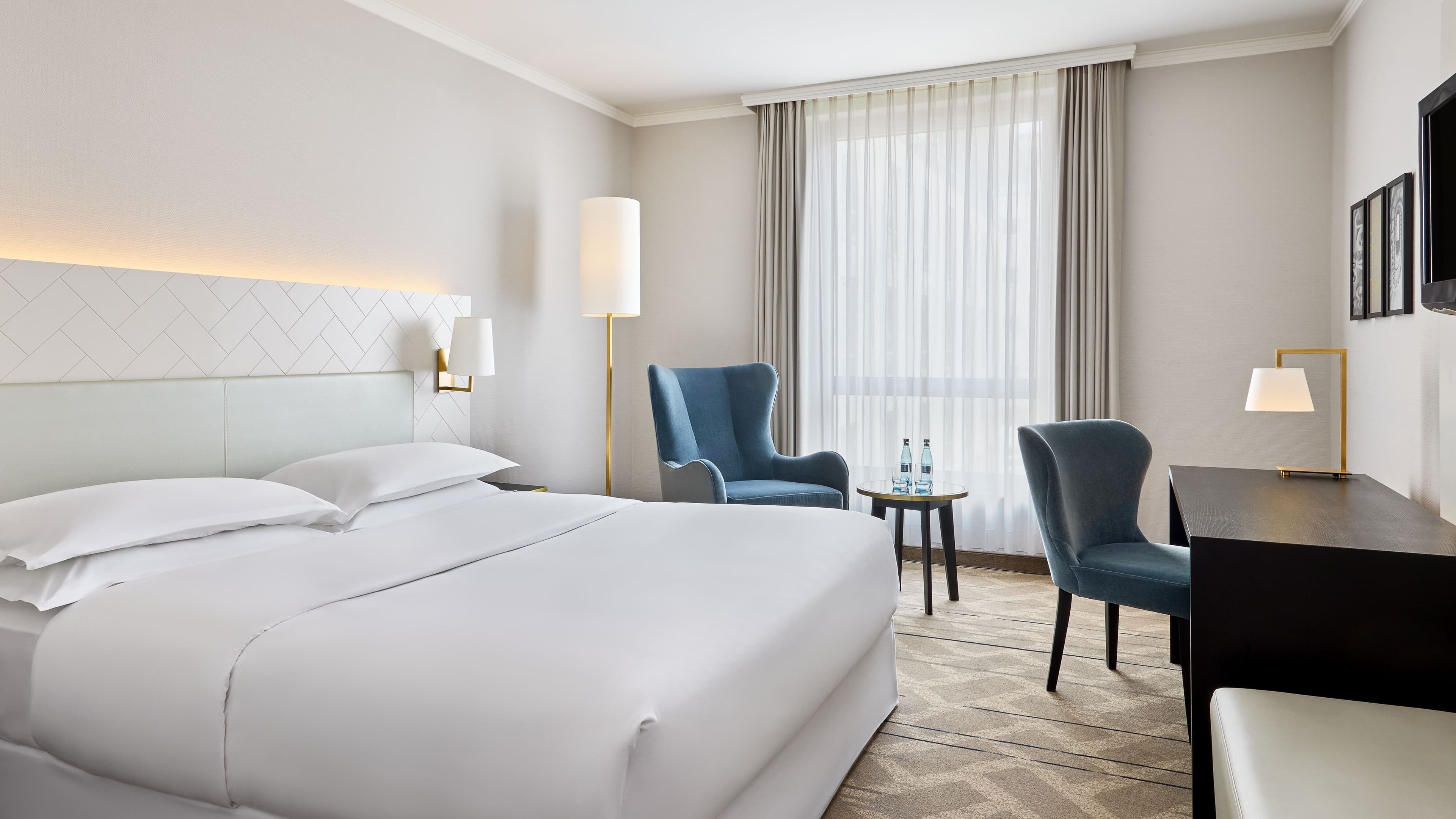 Superior Room - Image 5