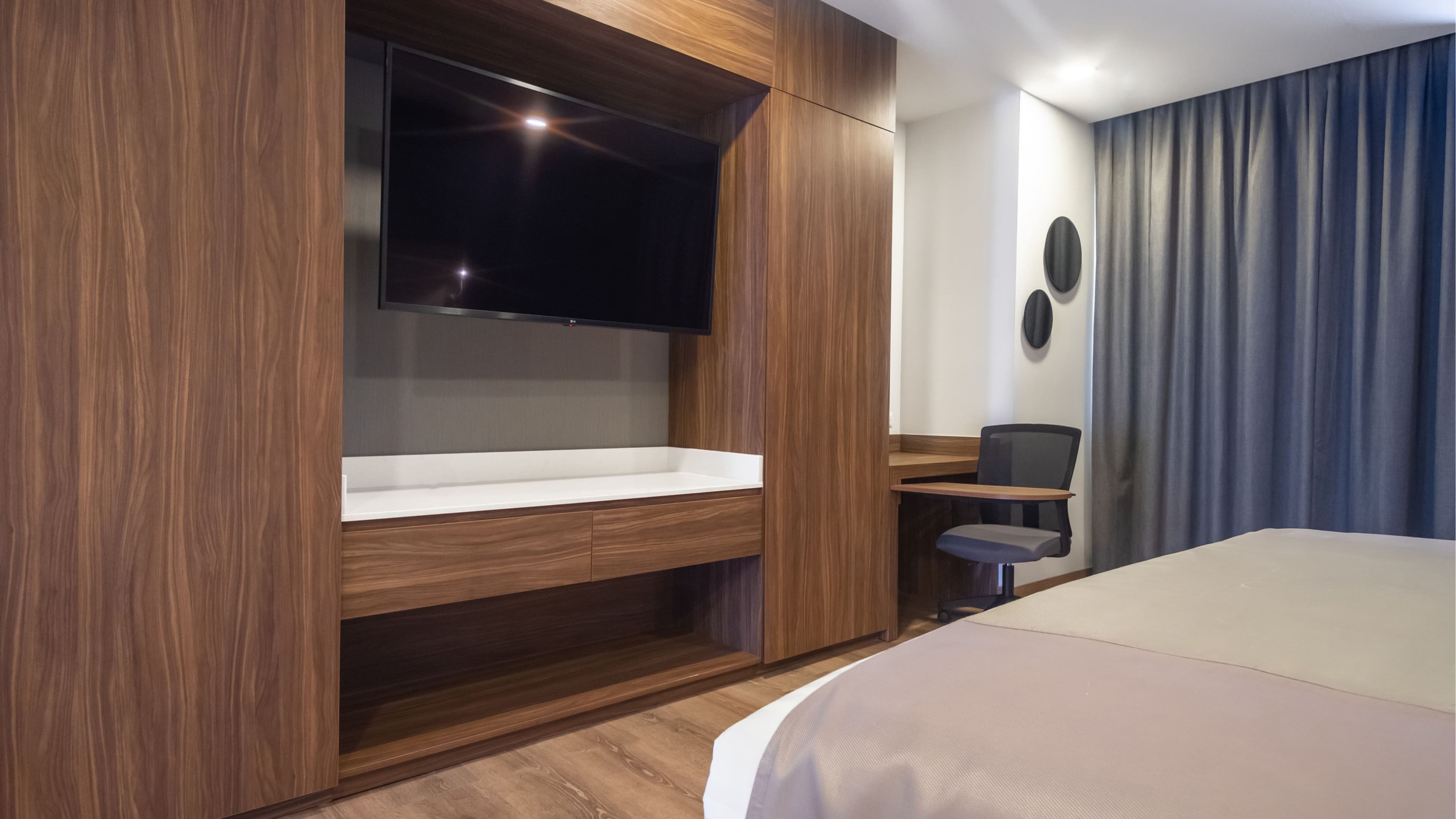 Traditional - Image 4