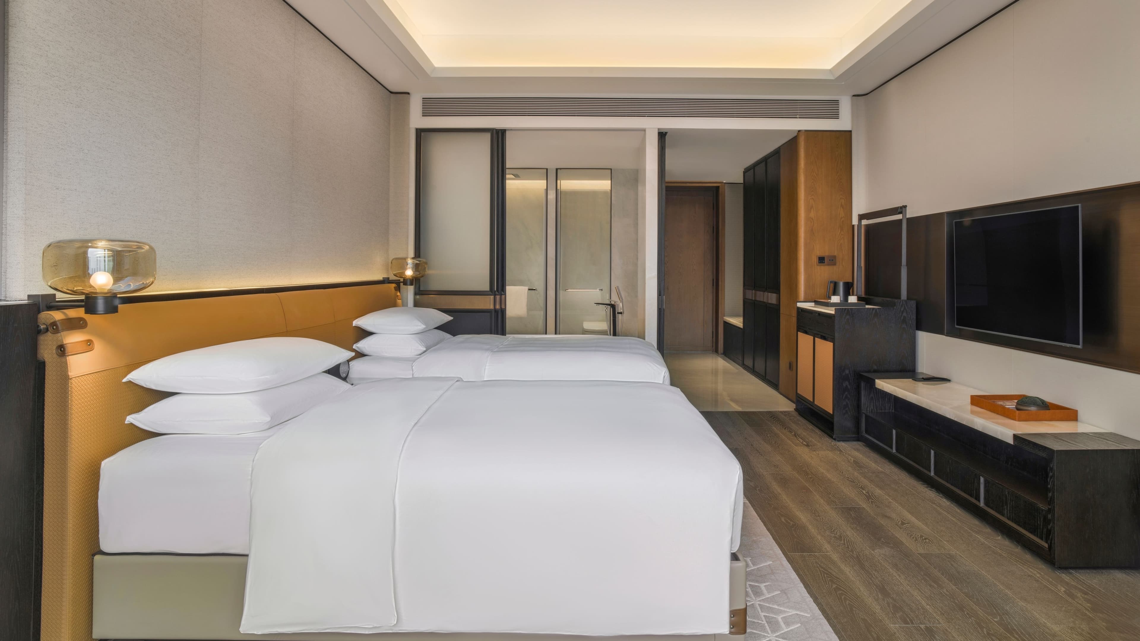 Deluxe Two Double - Image 1