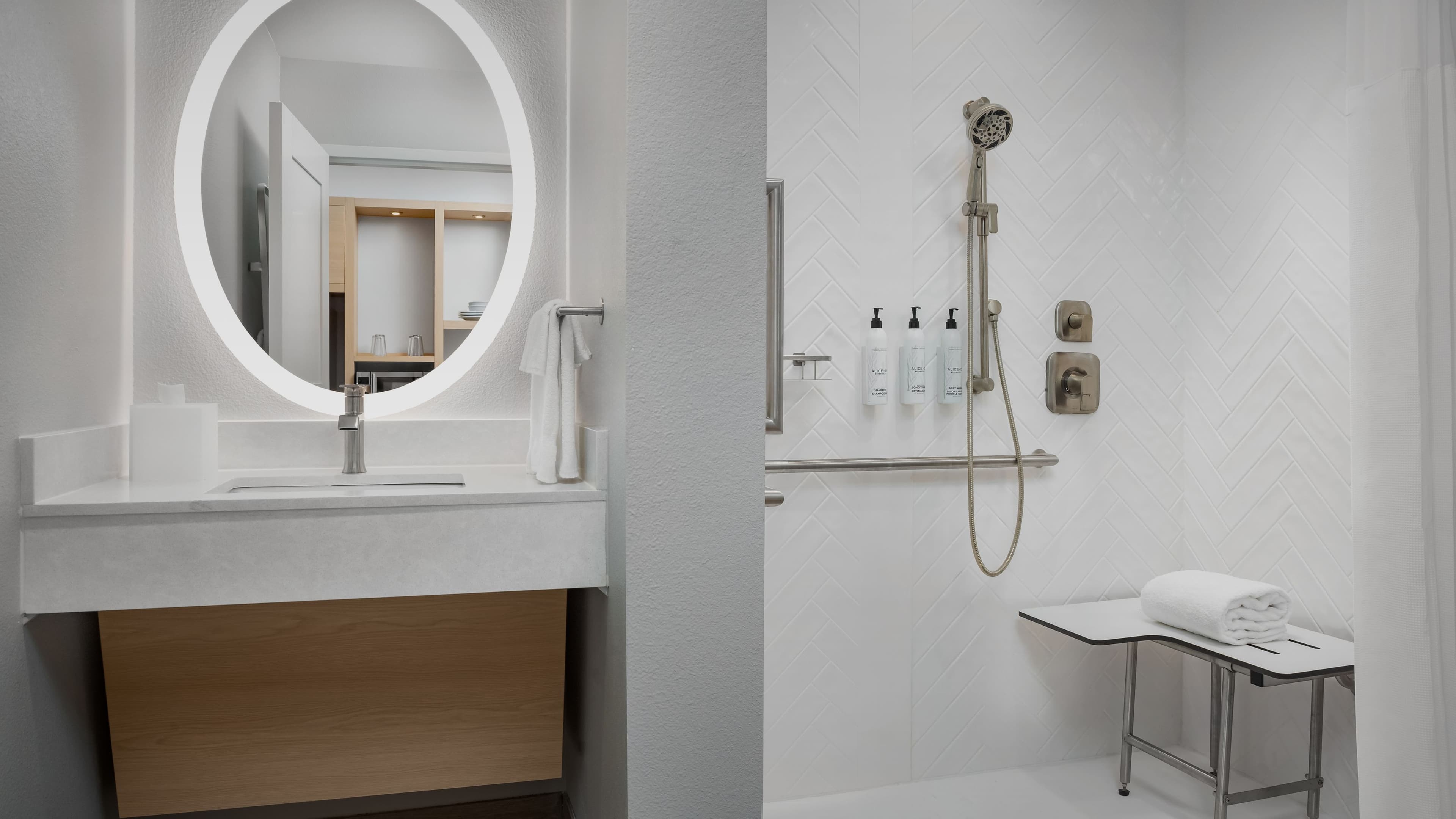 Studio Suite - Image 9