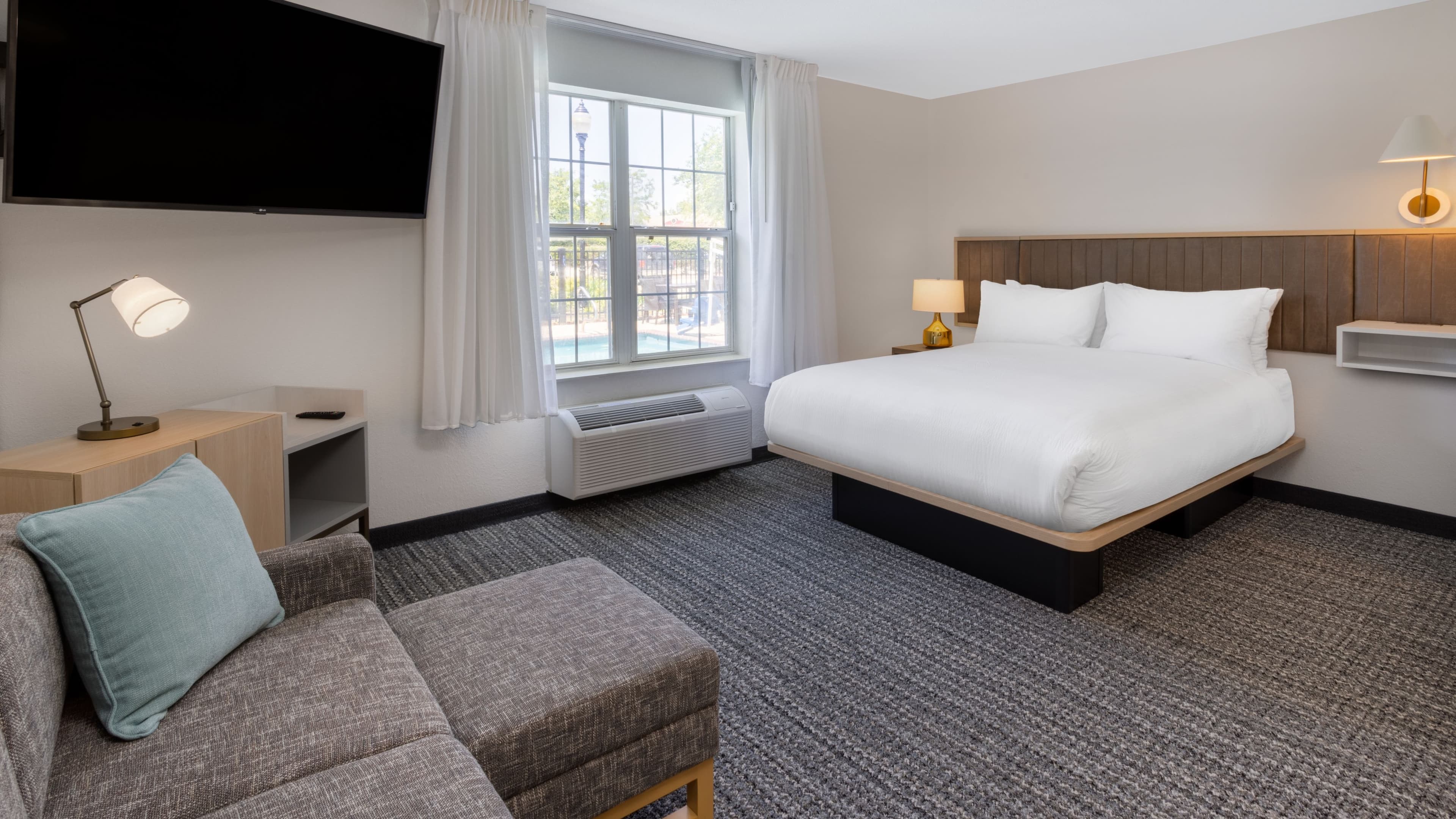 Home Office - Image 2