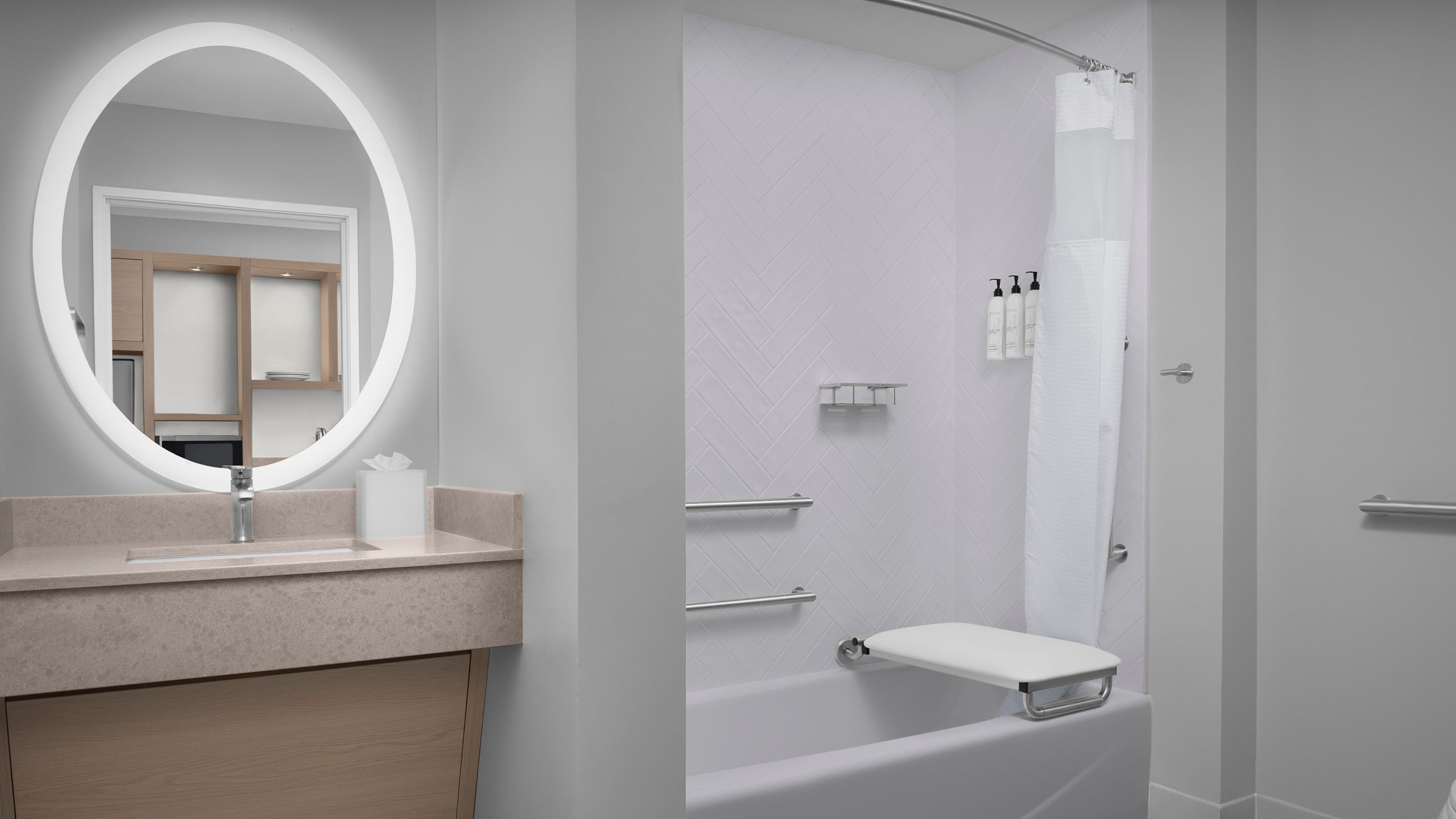 Studio Suite - Image 10