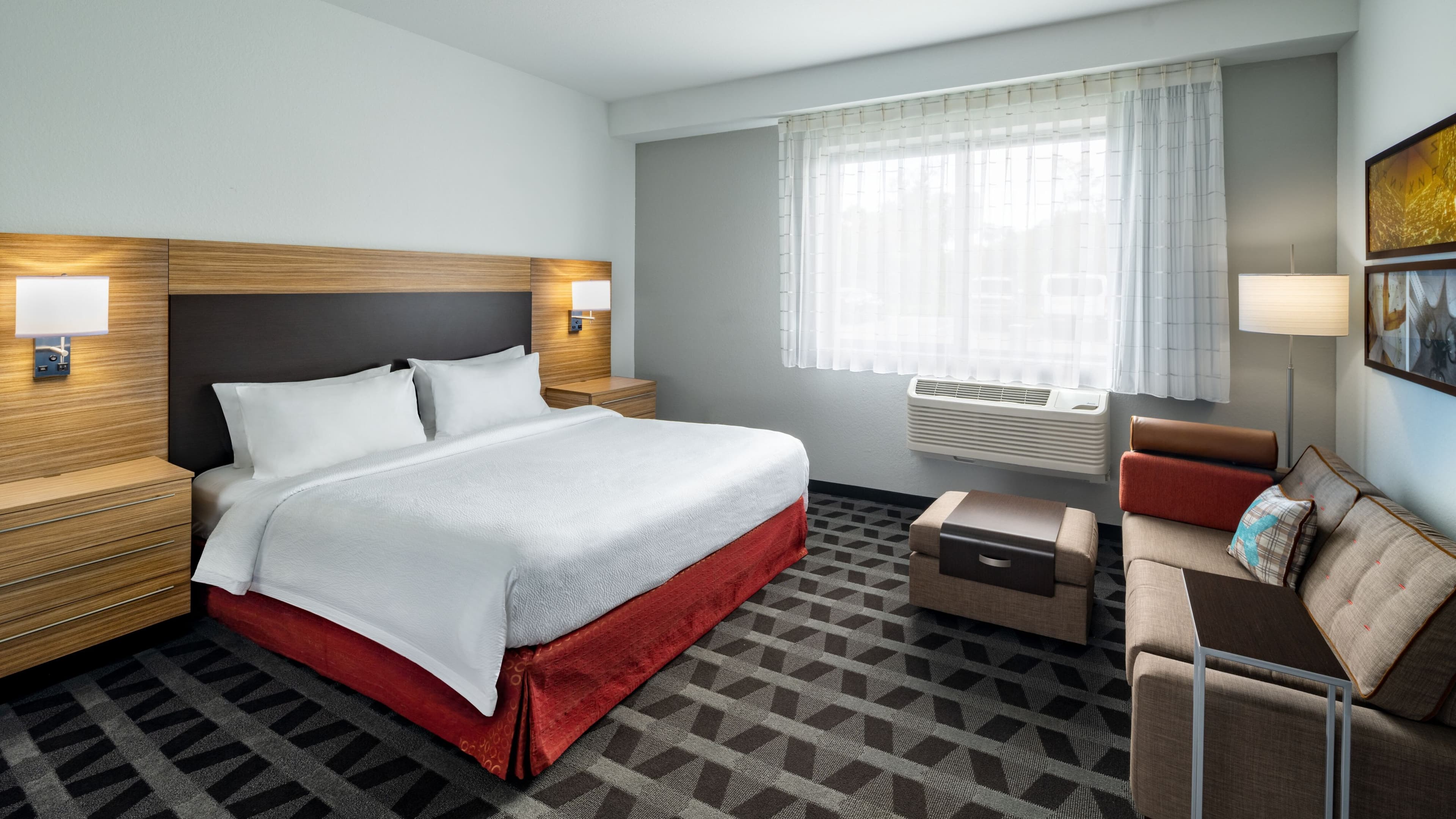 Studio King - Image 2