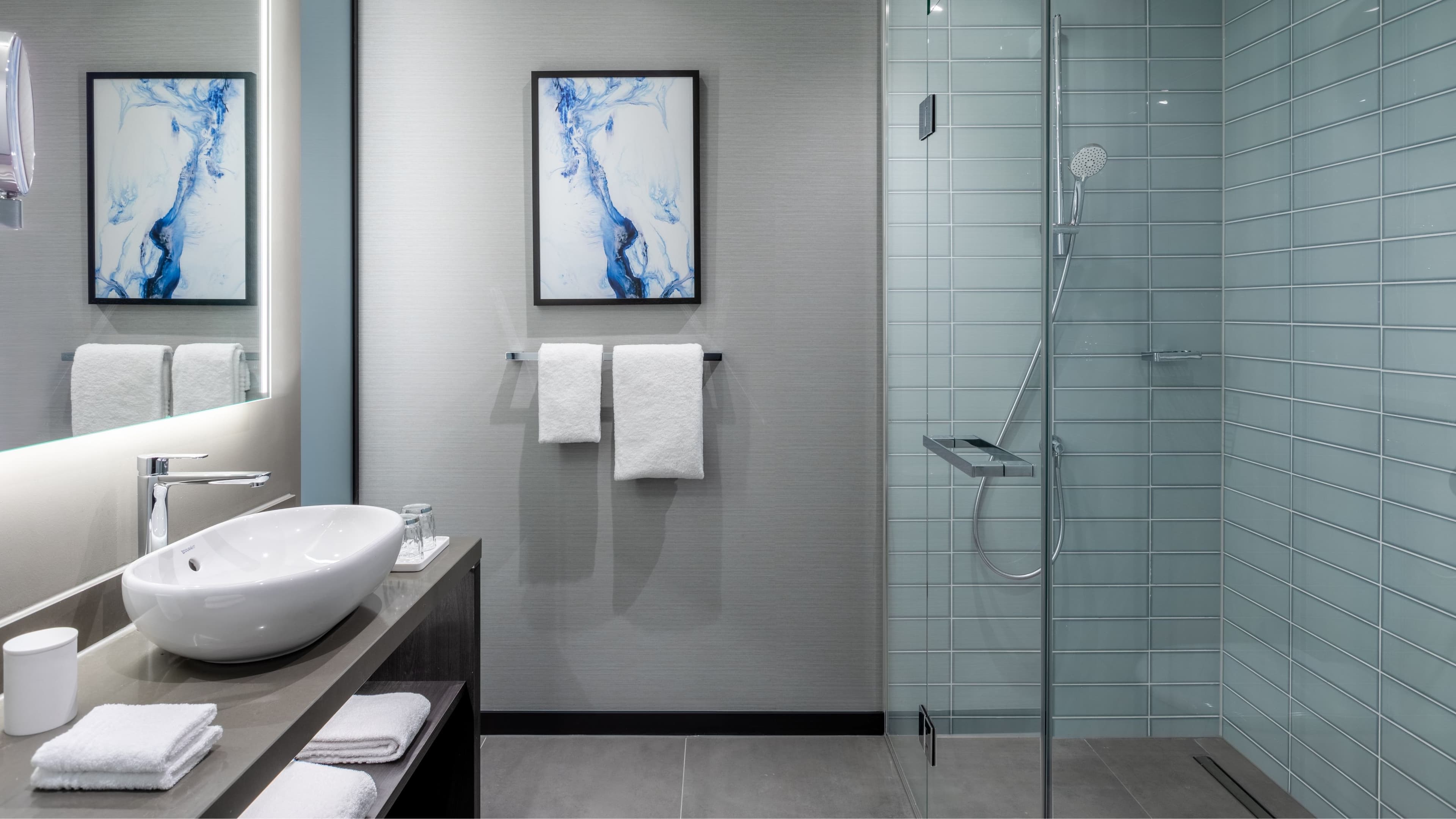 Deluxe Guest room - Image 2