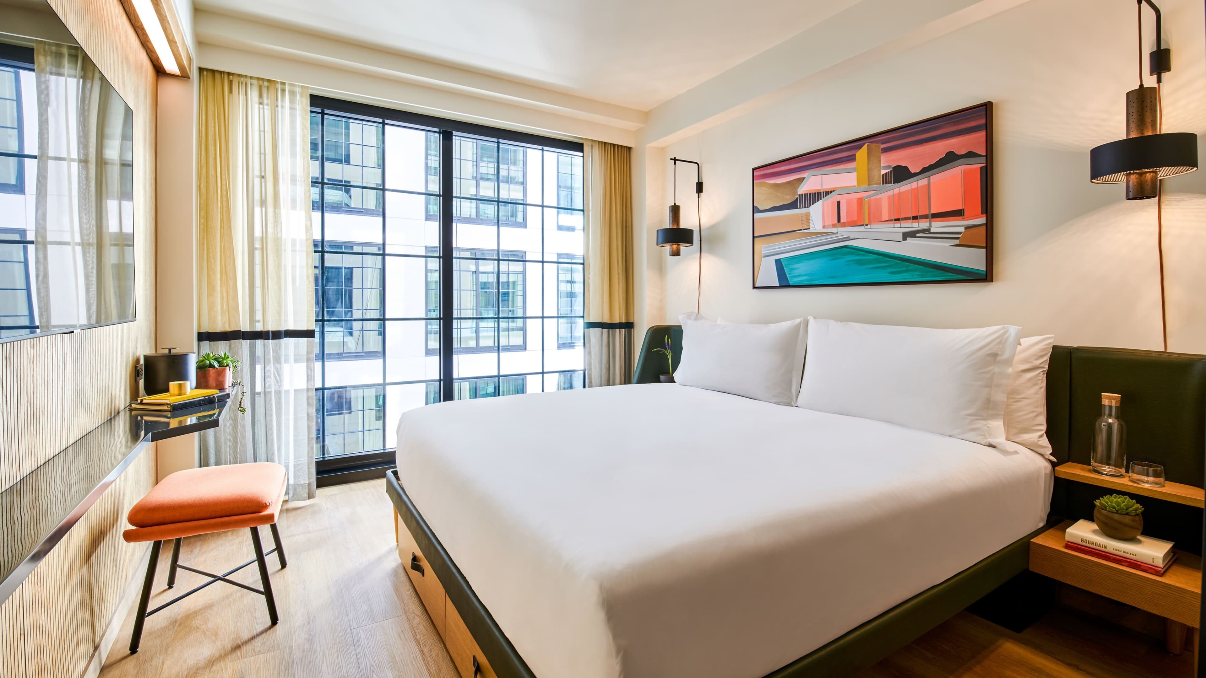 King Interior Atrium View - Image 1