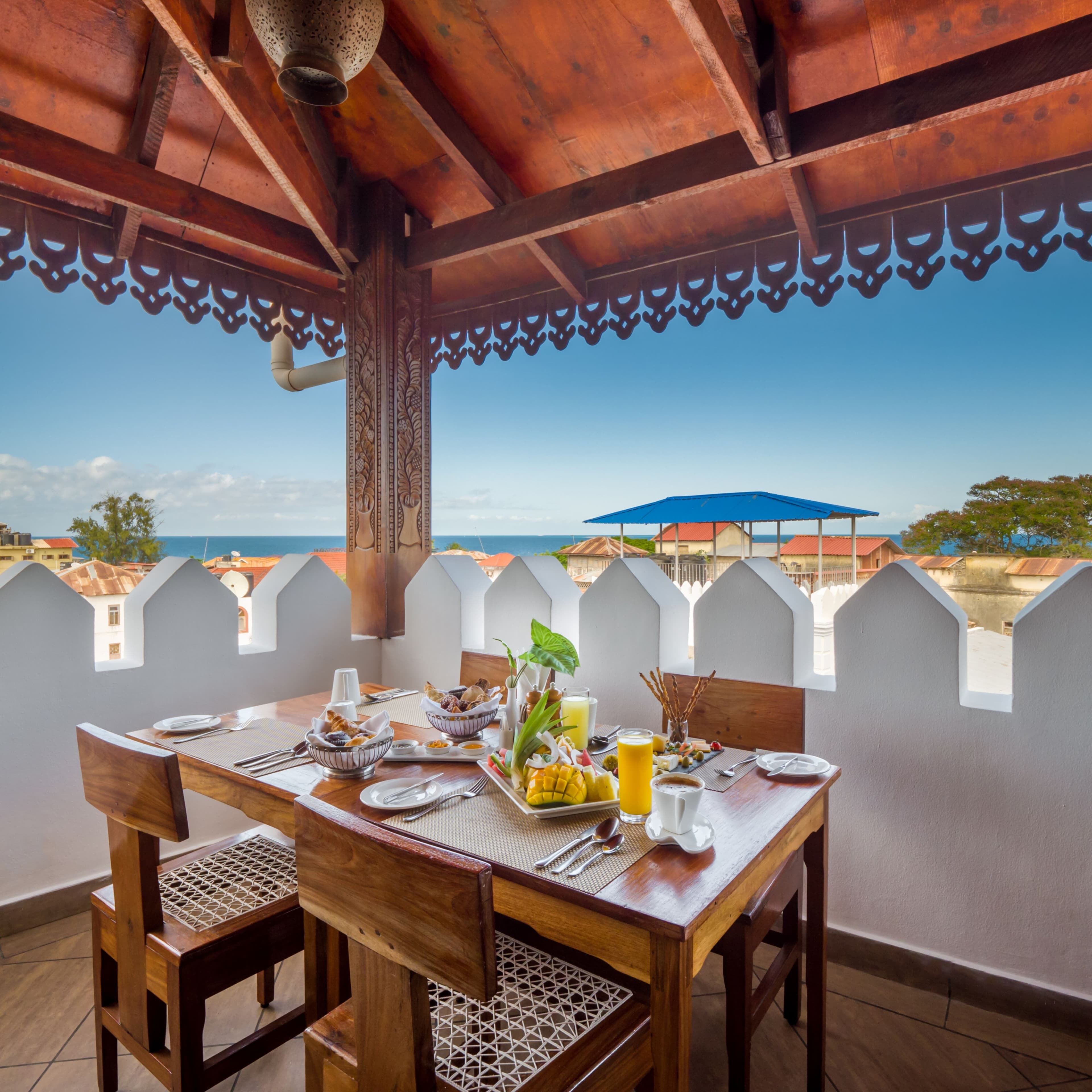 Spice Tree by Turaco