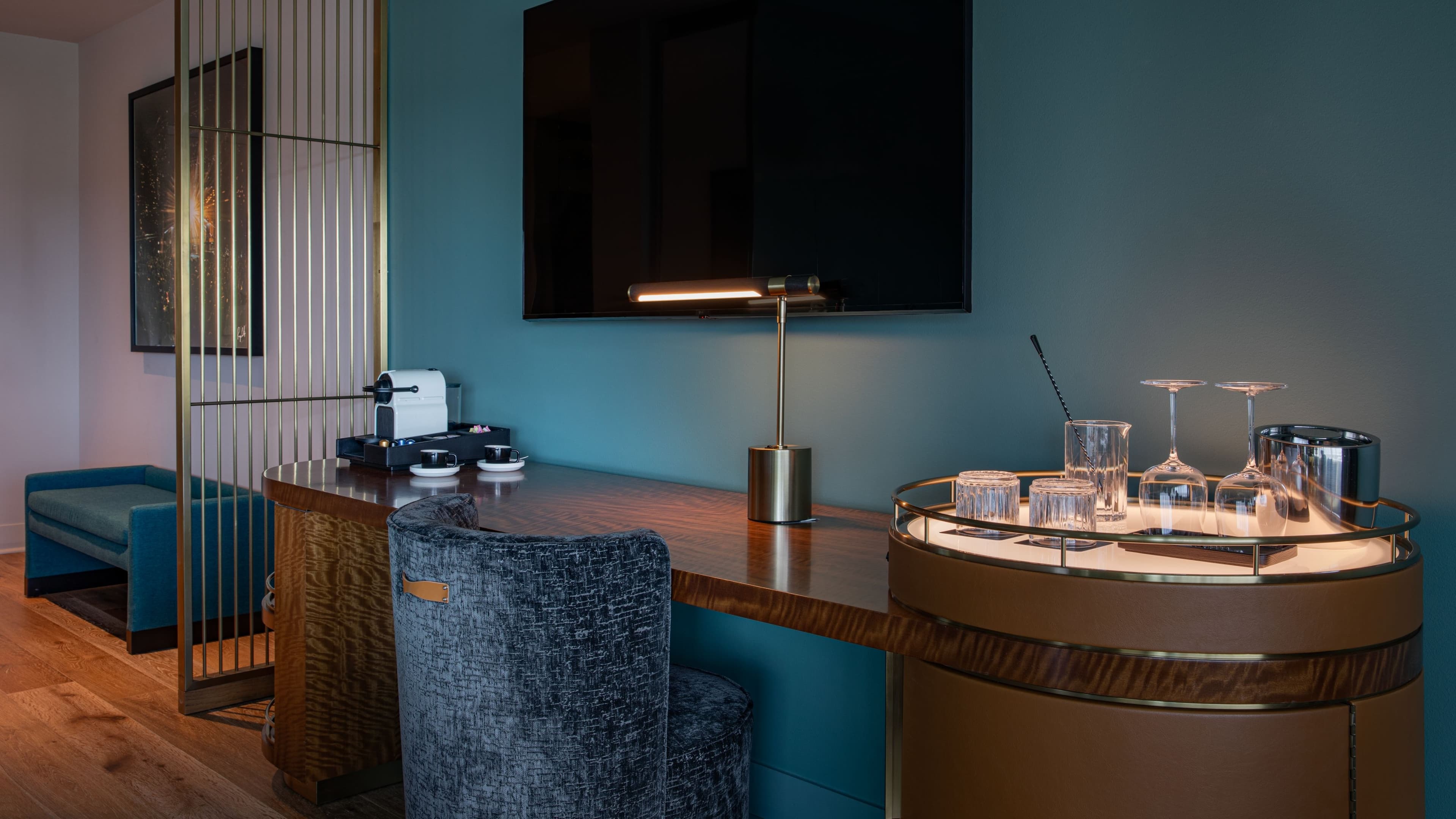 Standard King - Image 3