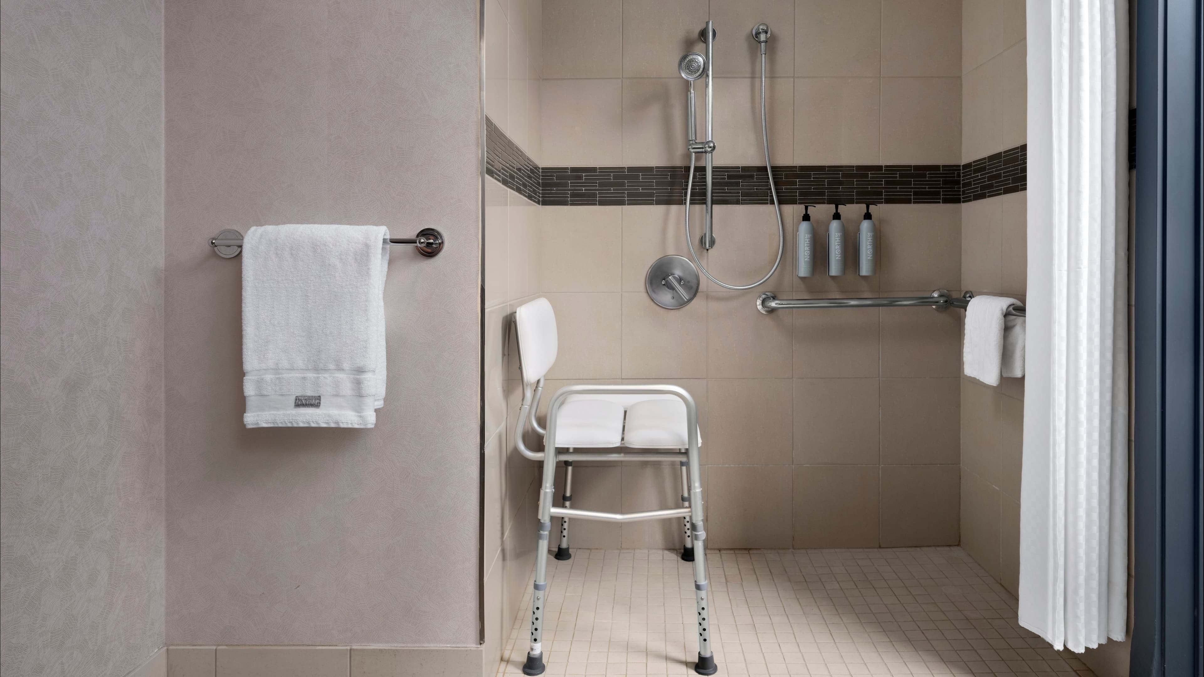 Studio Suite - Image 6