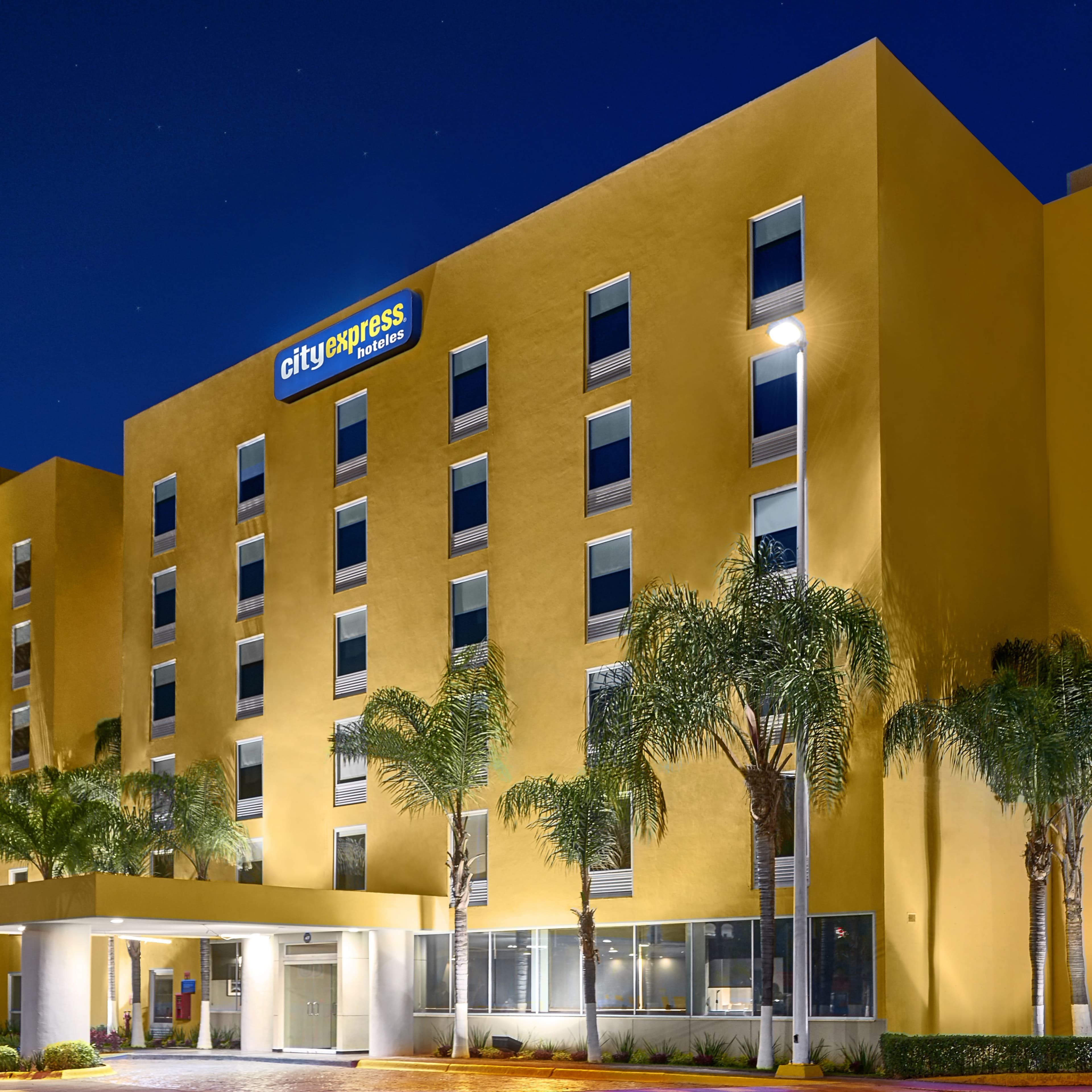 City Express by Marriott Leon