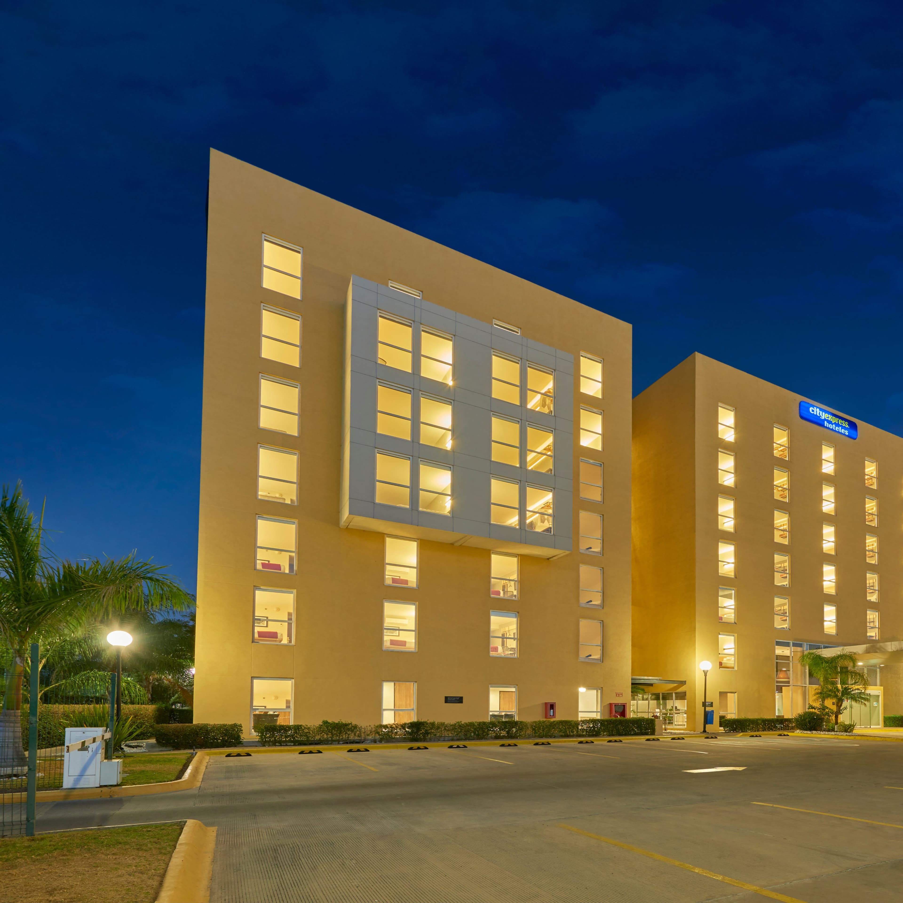 City Express by Marriott Salamanca